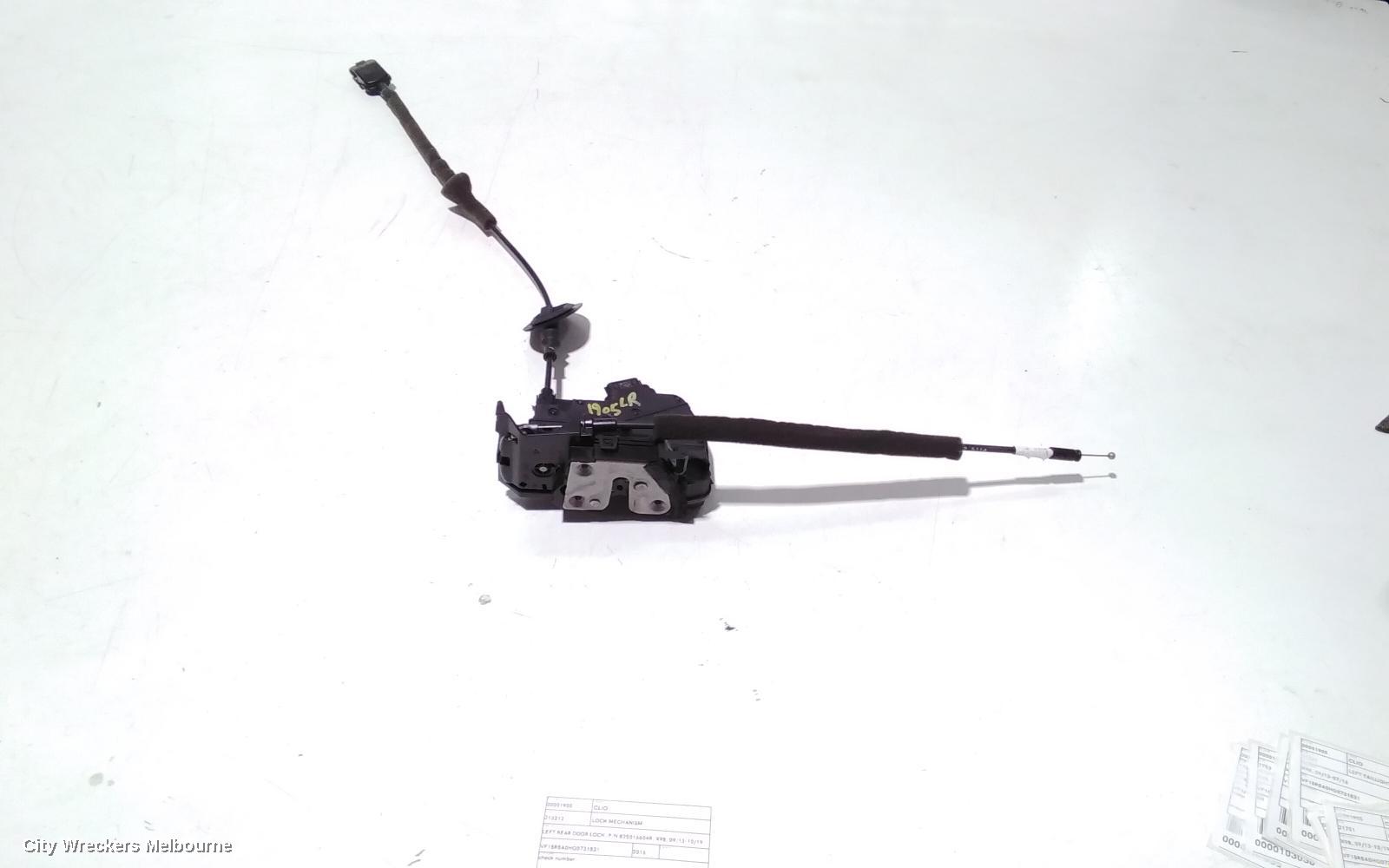 RENAULT CLIO DOOR/BOOT/GATE LOCK, LEFT REAR DOOR LOCK, P/N 825016604R, X98, 09/2013 - 10/2019