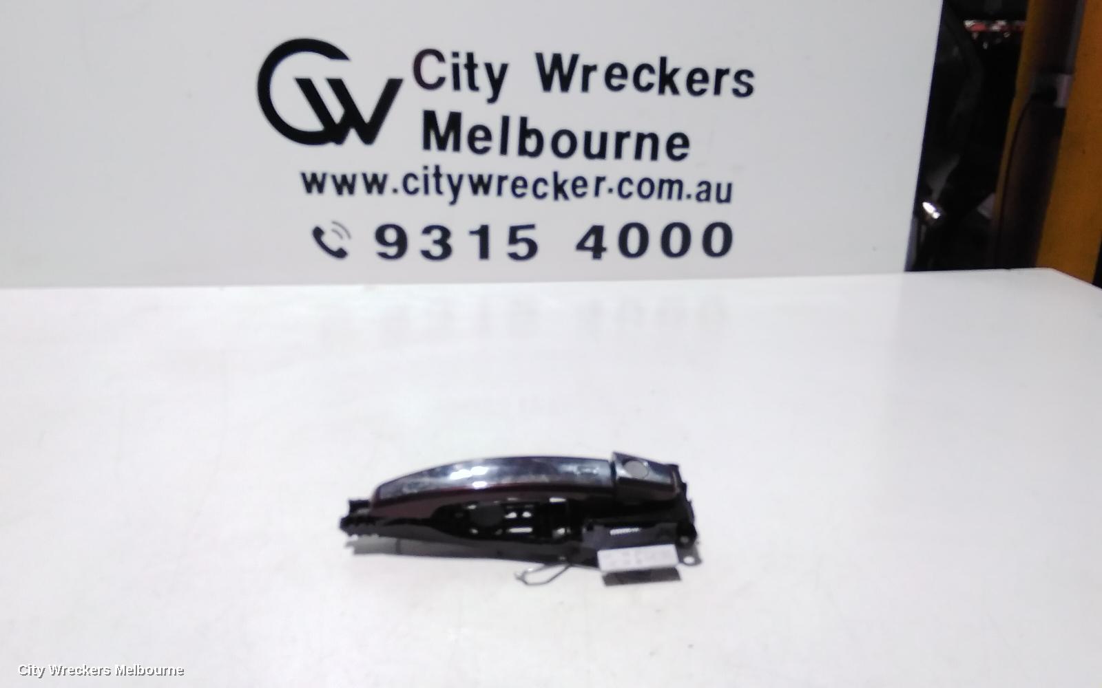 HOLDEN MALIBU DOOR HANDLE, INNER, RH FRONT, V300, 04/2013 - 12/2017