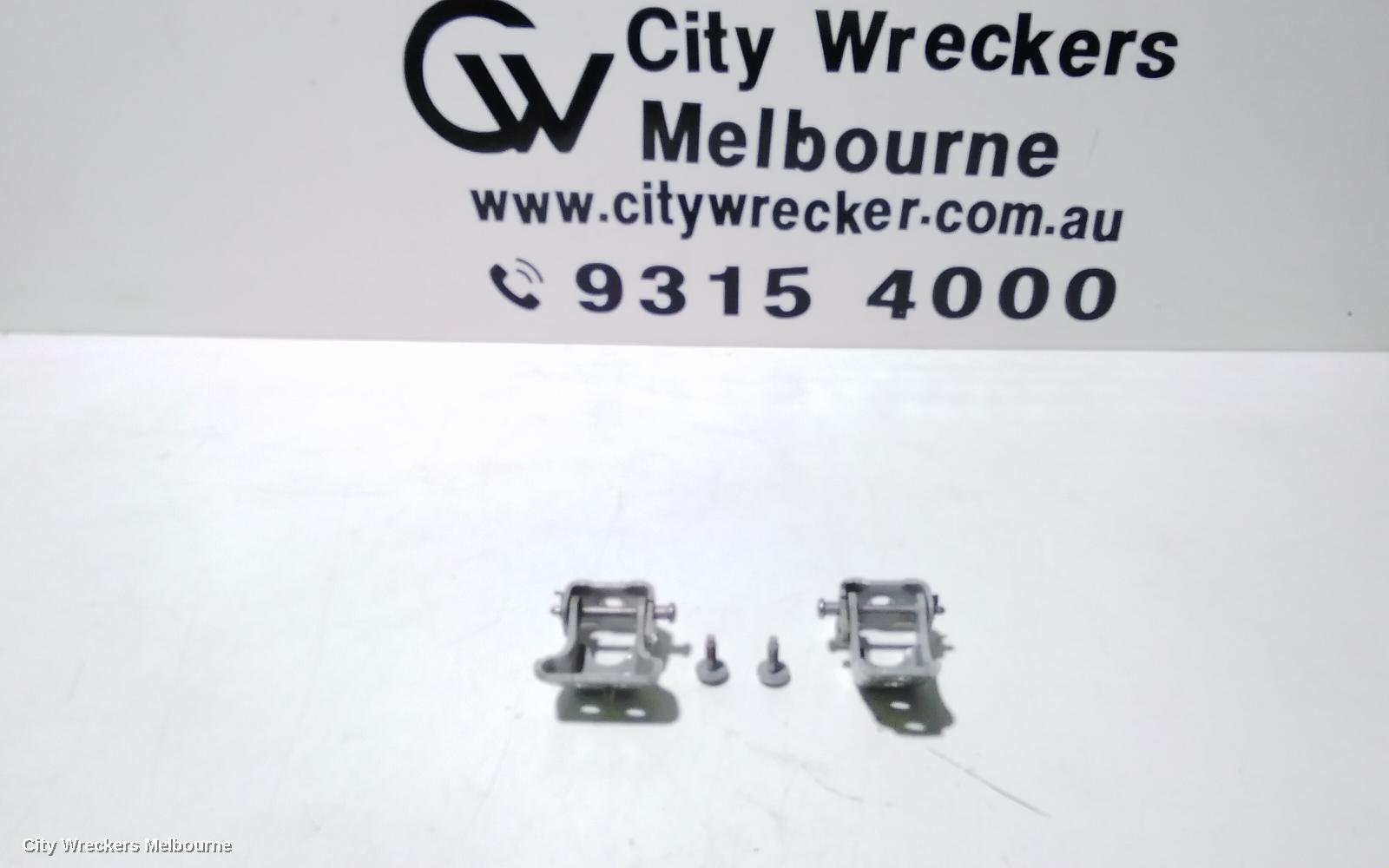 PEUGEOT 508 DOOR HINGE/RUNNER, 07/2011 - 12/2017