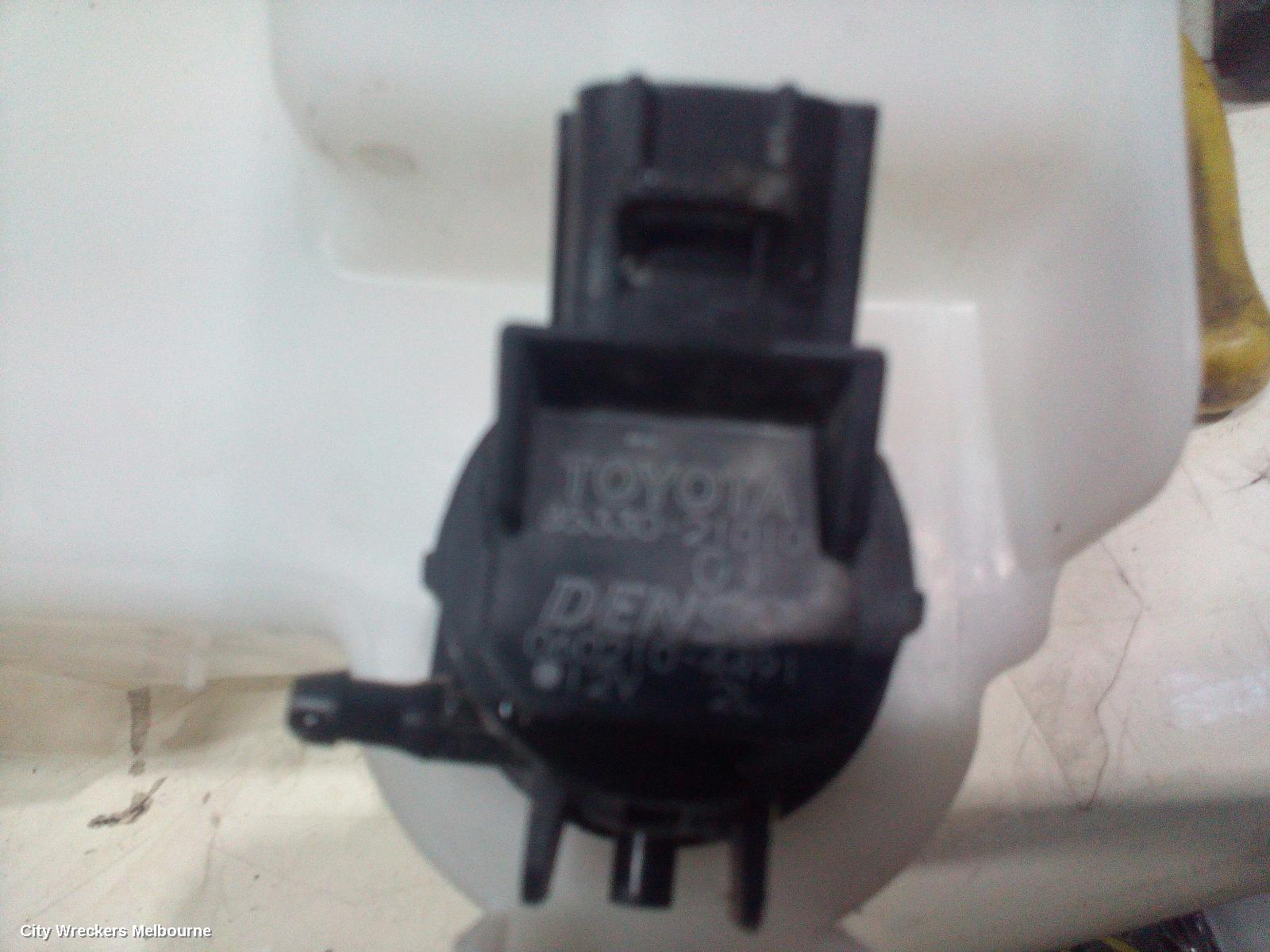 TOYOTA CAMRY WASHER BOTTLE, ACV40/AHV40, 06/2006 - 11/2011