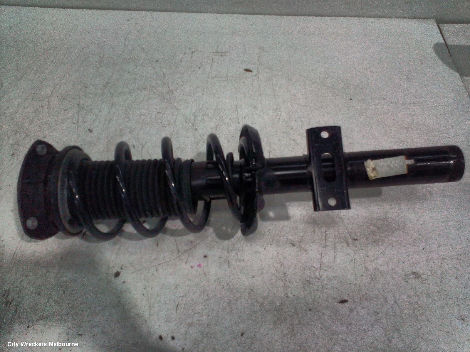 SKODA KAMIQ RIGHT FRONT STRUT, NW, 06/2020 ONWARDS