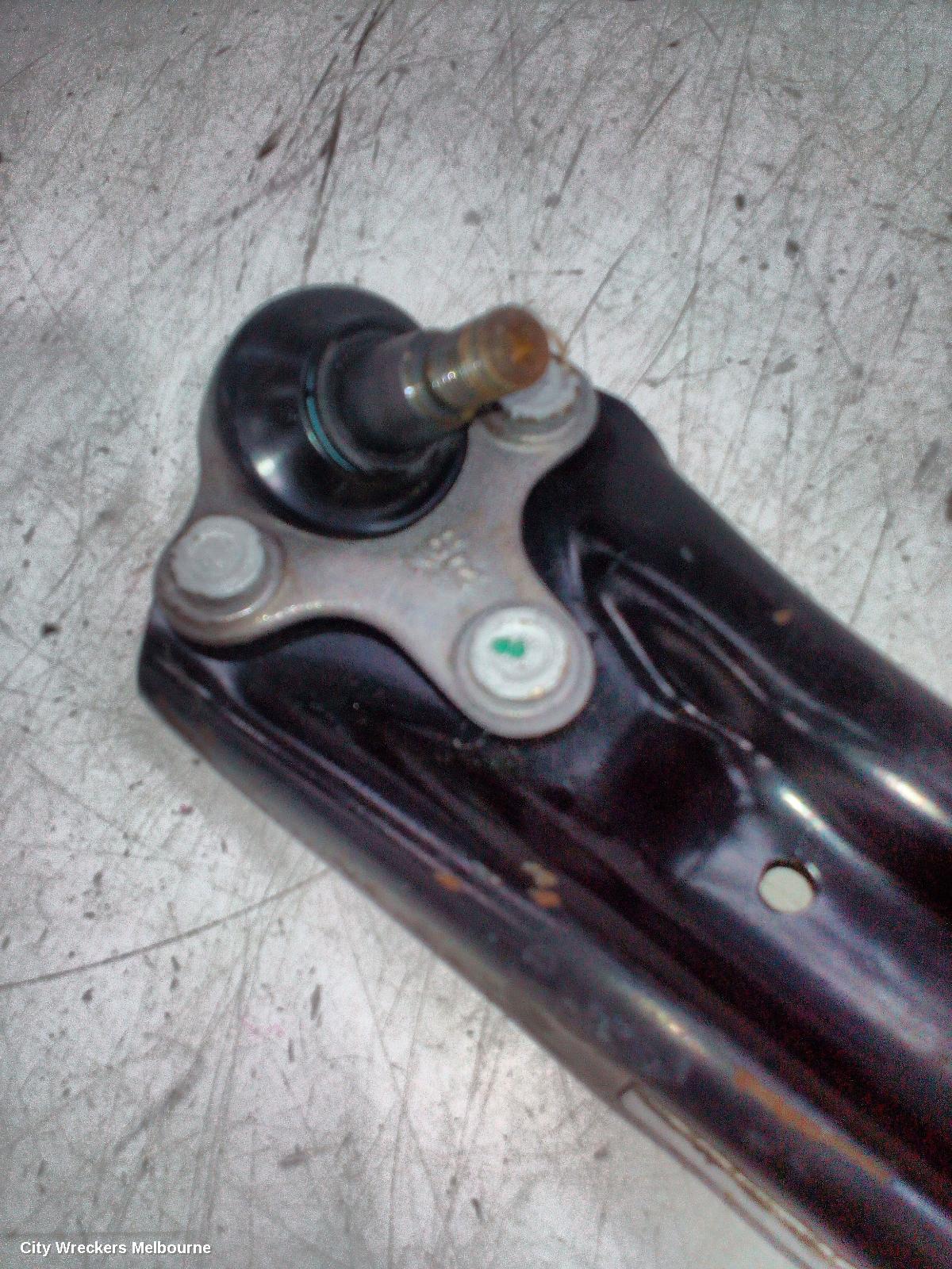 SKODA KAMIQ RIGHT FRONT LOWER CONTROL ARM, NW, 1.0, PETROL, 06/2020 ONWARDS