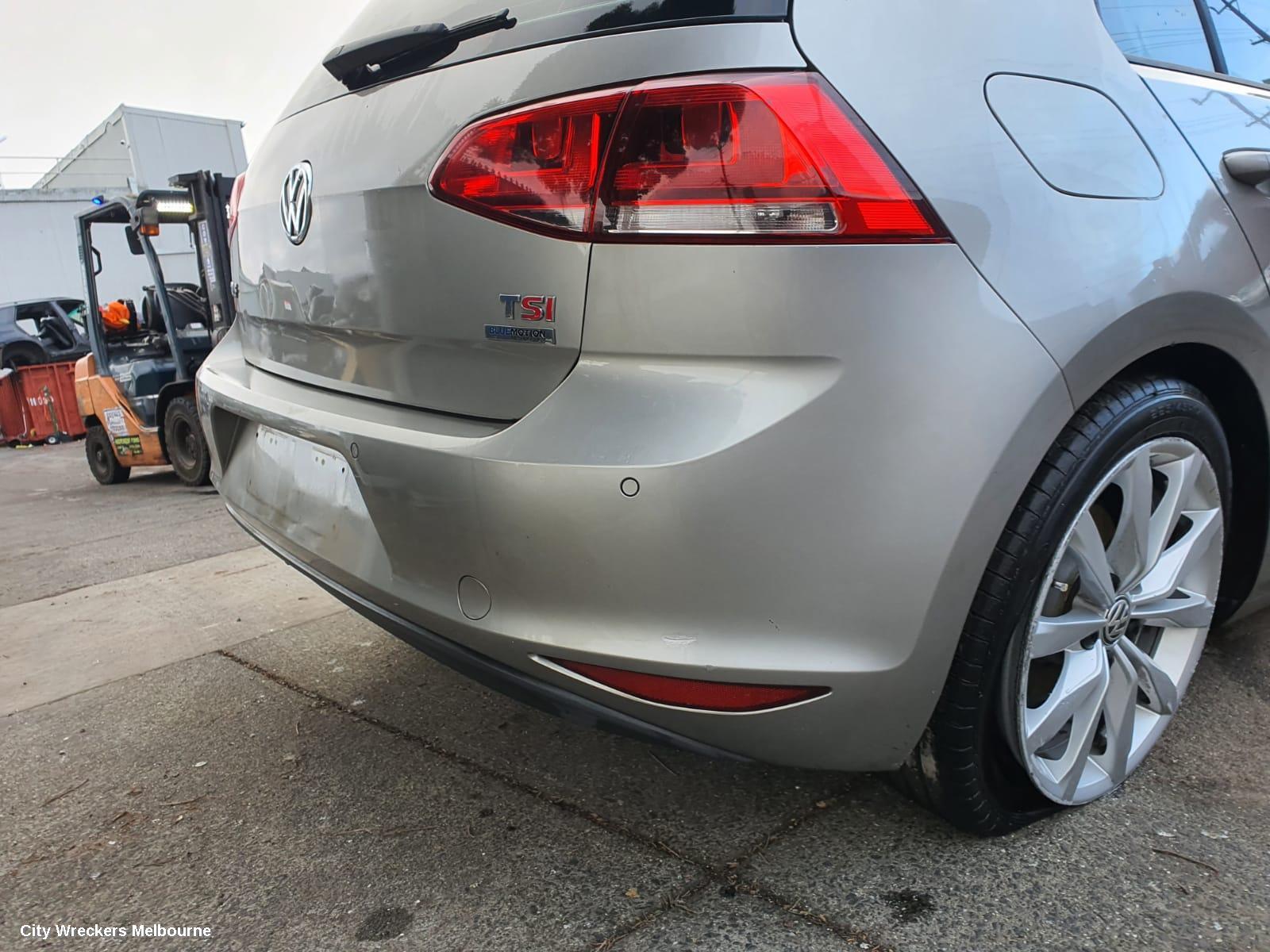 VOLKSWAGEN GOLF RIGHT TAILLIGHT, GEN 7, HATCH, 03/2013 - 03/2017