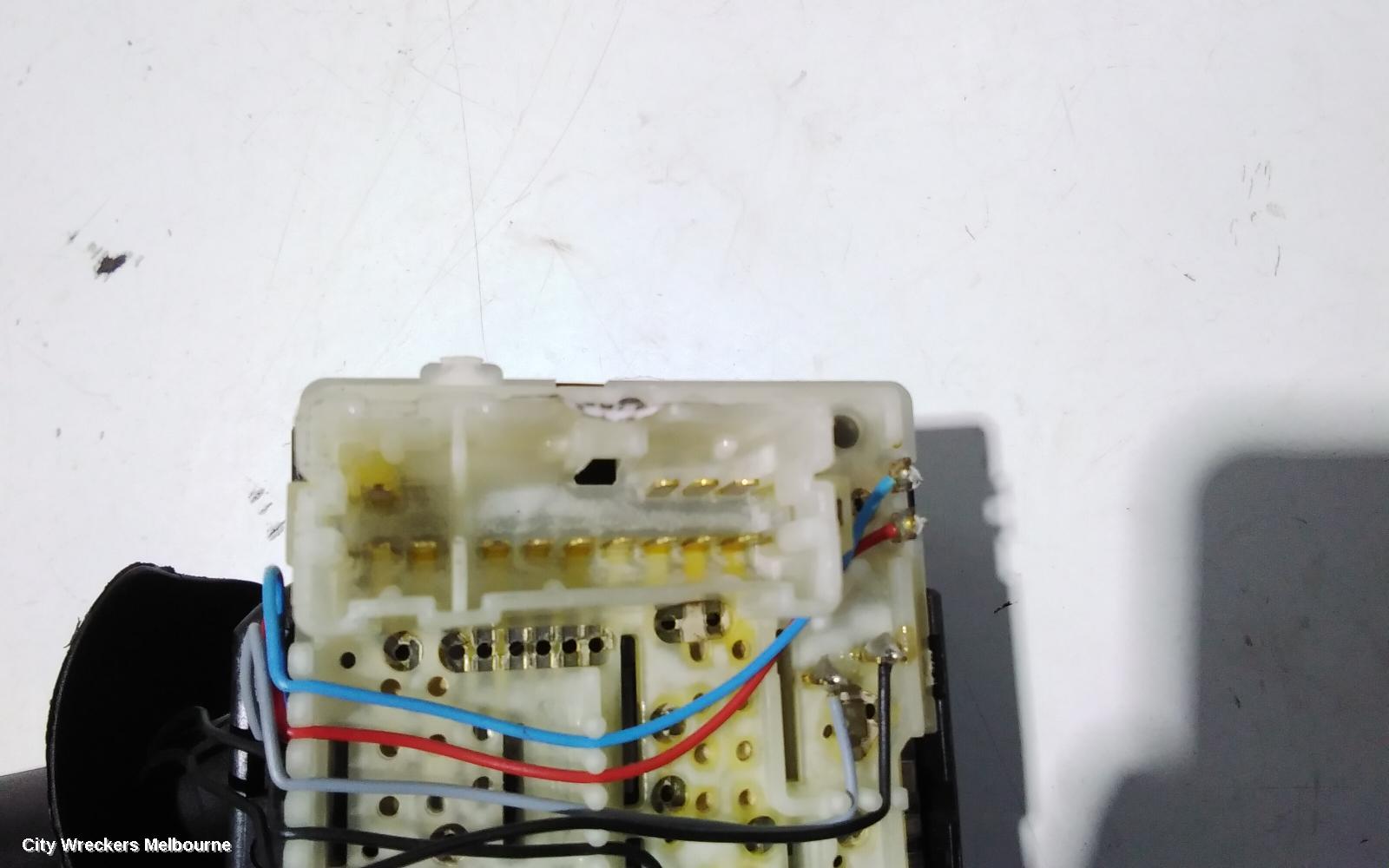 MITSUBISHI EXPRESS COMBINATION SWITCH, WIPER SWITCH, W/ AUTO WIPER TYPE, AUTO T/M, SN, 03/2020 - 12/2022