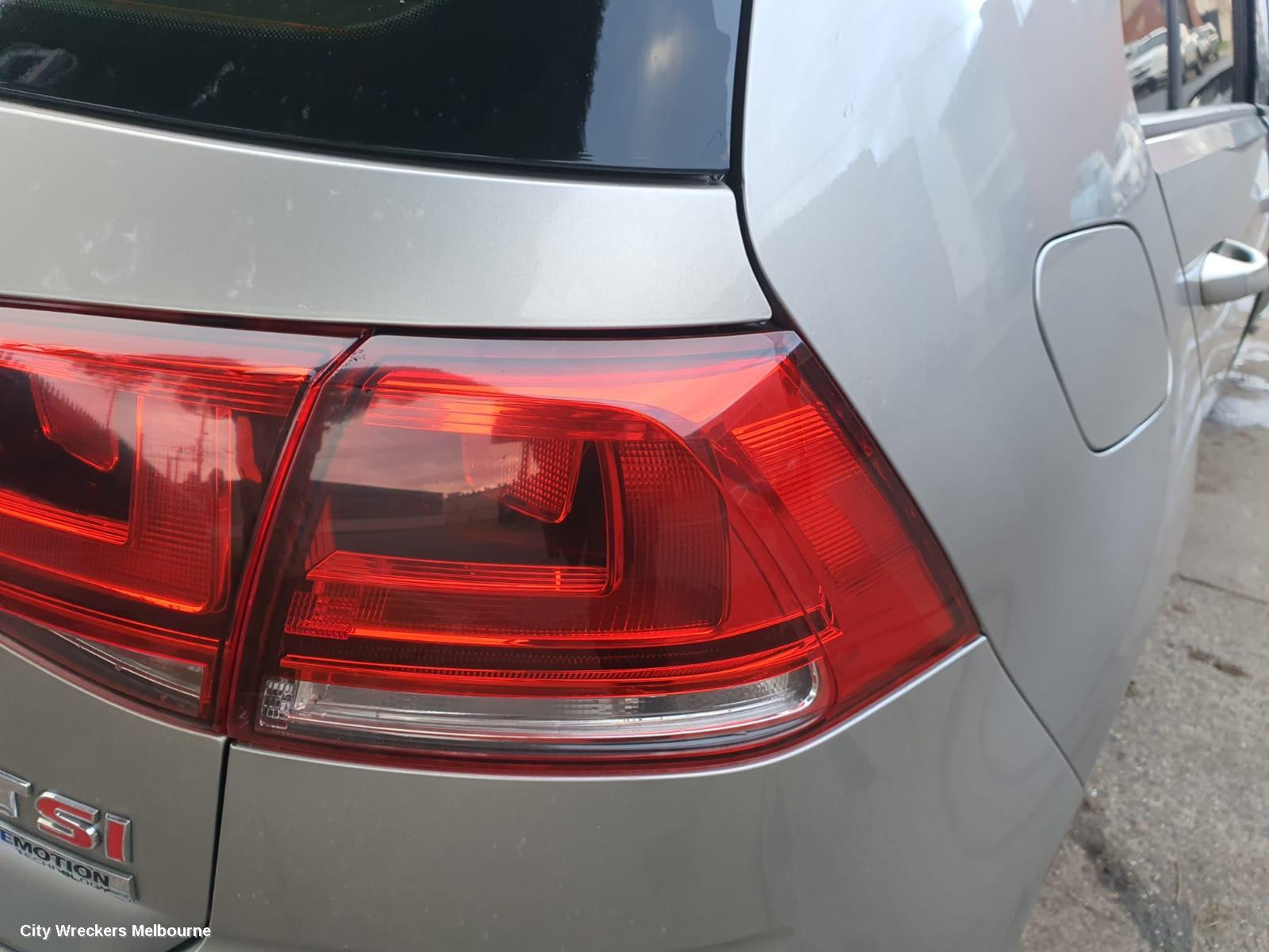 VOLKSWAGEN GOLF RIGHT TAILLIGHT, GEN 7, HATCH, 03/2013 - 03/2017