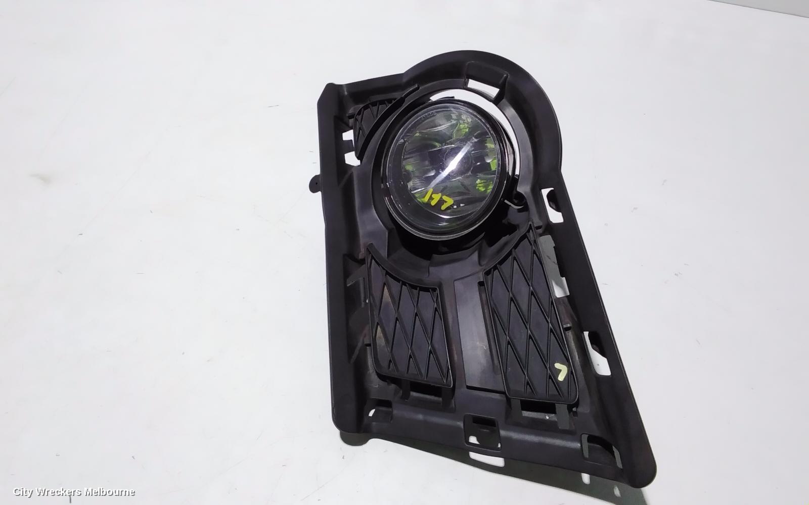 VOLKSWAGEN TIGUAN LEFT INDICATOR/FOG/SIDE, BUMPER FOGLAMP, 5N, 05/2008 - 06/2011