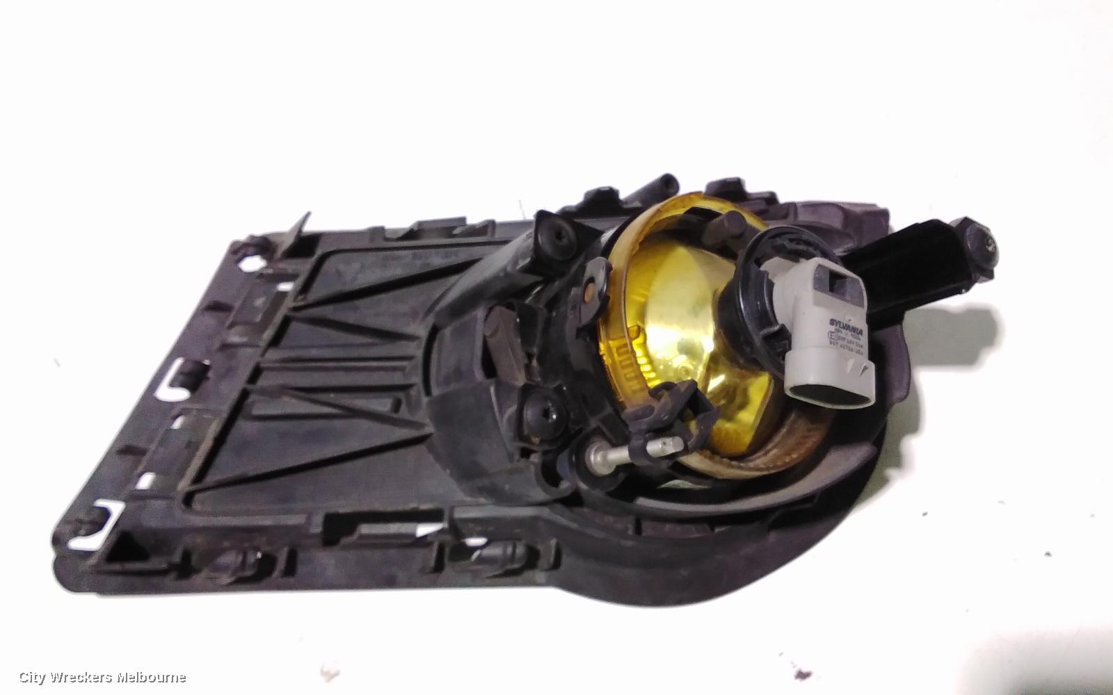 VOLKSWAGEN TIGUAN RIGHT INDICATOR/FOG/SIDE, BUMPER FOGLAMP, 5N, 05/2008 - 06/2011