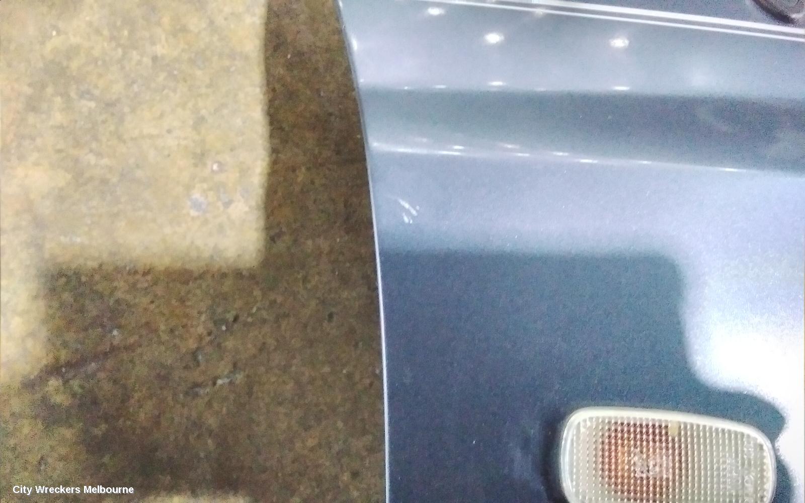 TOYOTA KLUGER RIGHT GUARD, MCU28R, 01/2001 - 04/2007