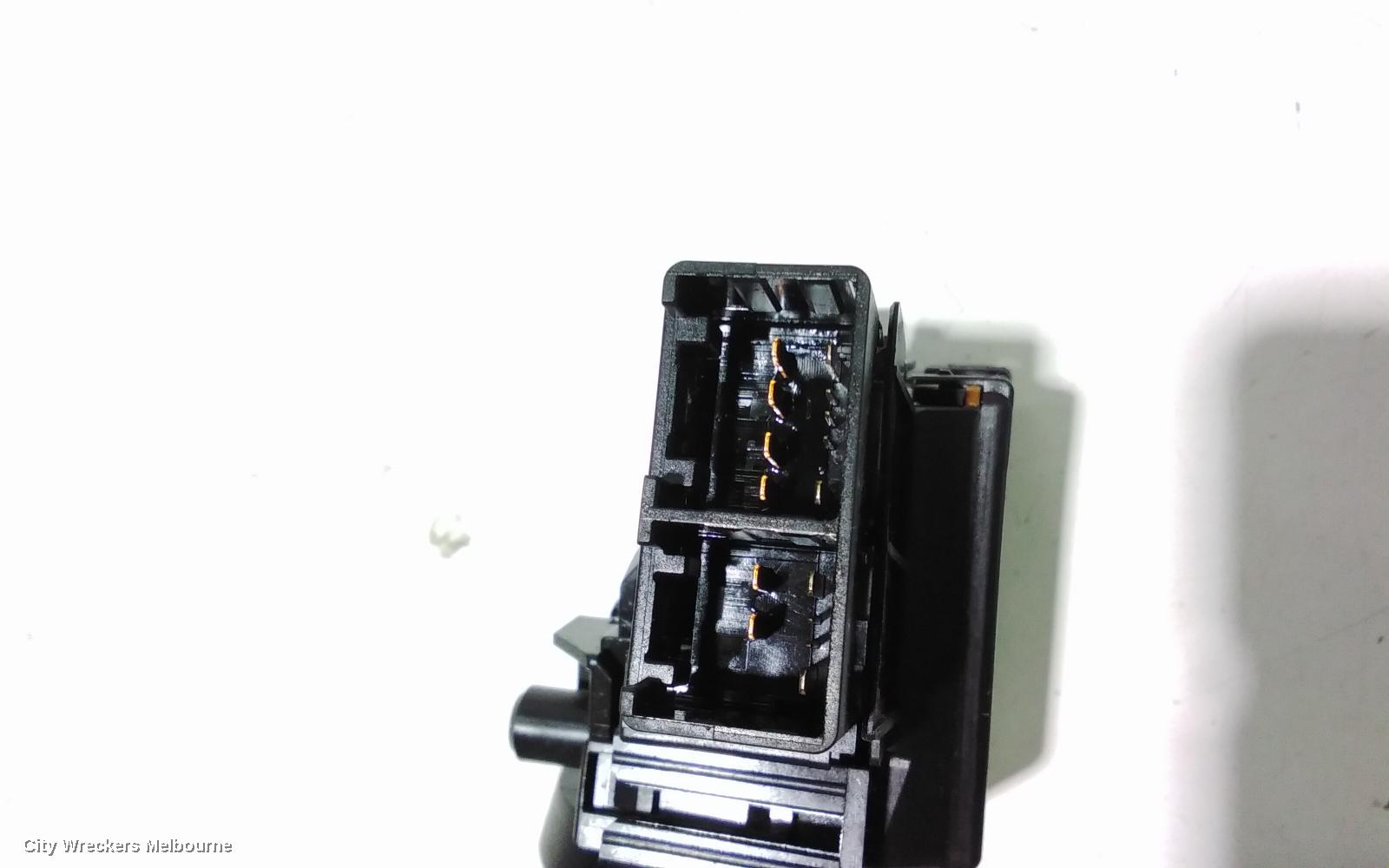TOYOTA TARAGO COMBINATION SWITCH, WIPER SWITCH, ACR50R, 03/2006 - 06/2020