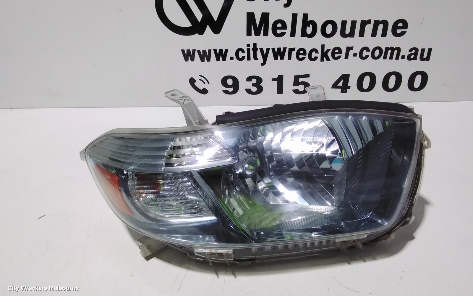 TOYOTA KLUGER RIGHT HEADLAMP, GSU40-GSU45, SMOKED LENS TYPE, 05/2007 - 09/2010
