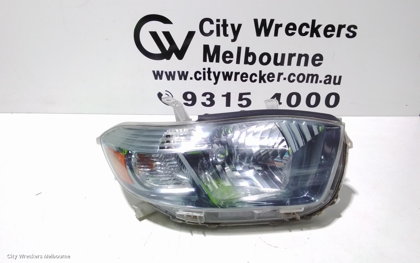 TOYOTA KLUGER RIGHT HEADLAMP, GSU40-GSU45, SMOKED LENS TYPE, 05/2007 - 09/2010