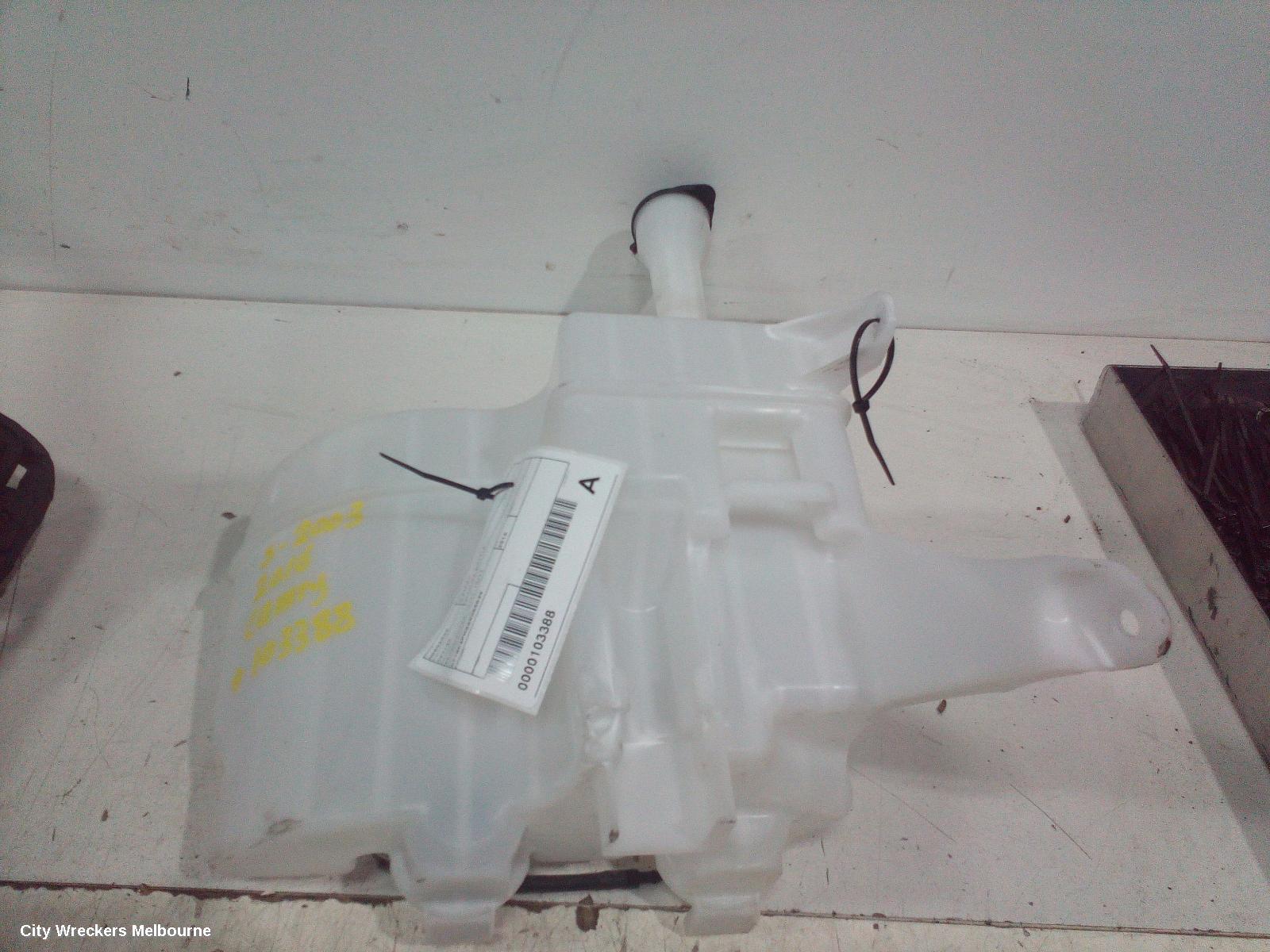 TOYOTA CAMRY WASHER BOTTLE, ASV50/AVV50, 12/2011 - 10/2017