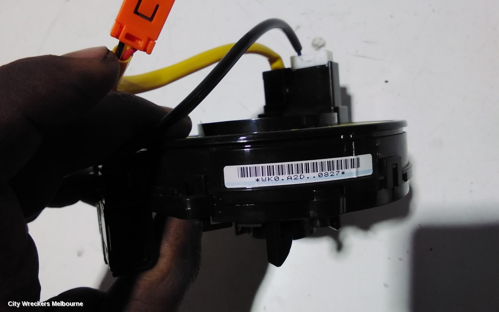 TOYOTA HIACE AIRBAG MODULE/SENSOR, CLOCKSPRING, TRH/KDH, 03/2005 - 01/2014