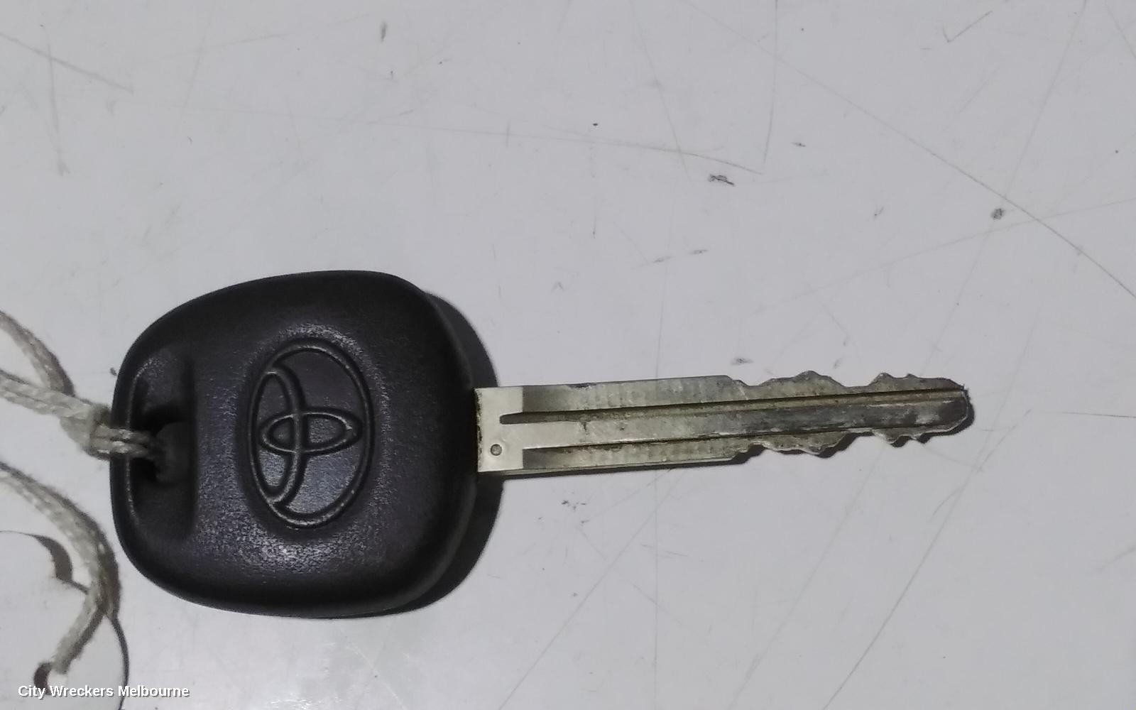 TOYOTA HIACE IGNITION W/ KEY, TRH/KDH, 03/2005 - 04/2019