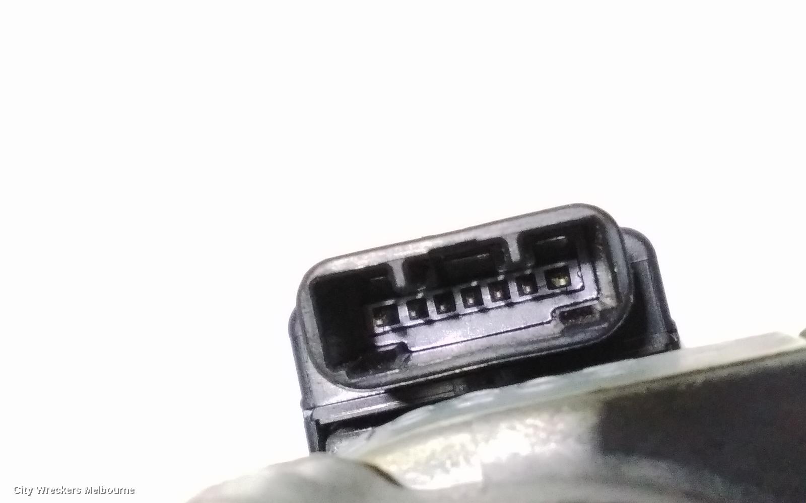 TOYOTA HIACE IGNITION W/ KEY, TRH/KDH, 03/2005 - 04/2019