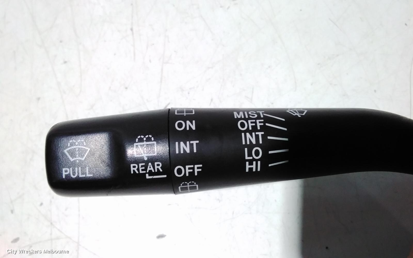 TOYOTA HIACE COMBINATION SWITCH, FLASHER SWITCH, TRH/KDH, 03/2005 - 01/2014