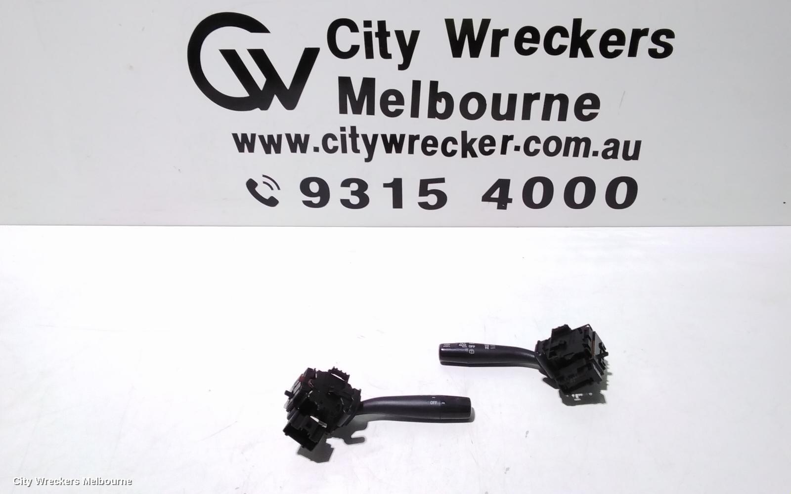 TOYOTA HIACE COMBINATION SWITCH, FLASHER SWITCH, TRH/KDH, 03/2005 - 01/2014