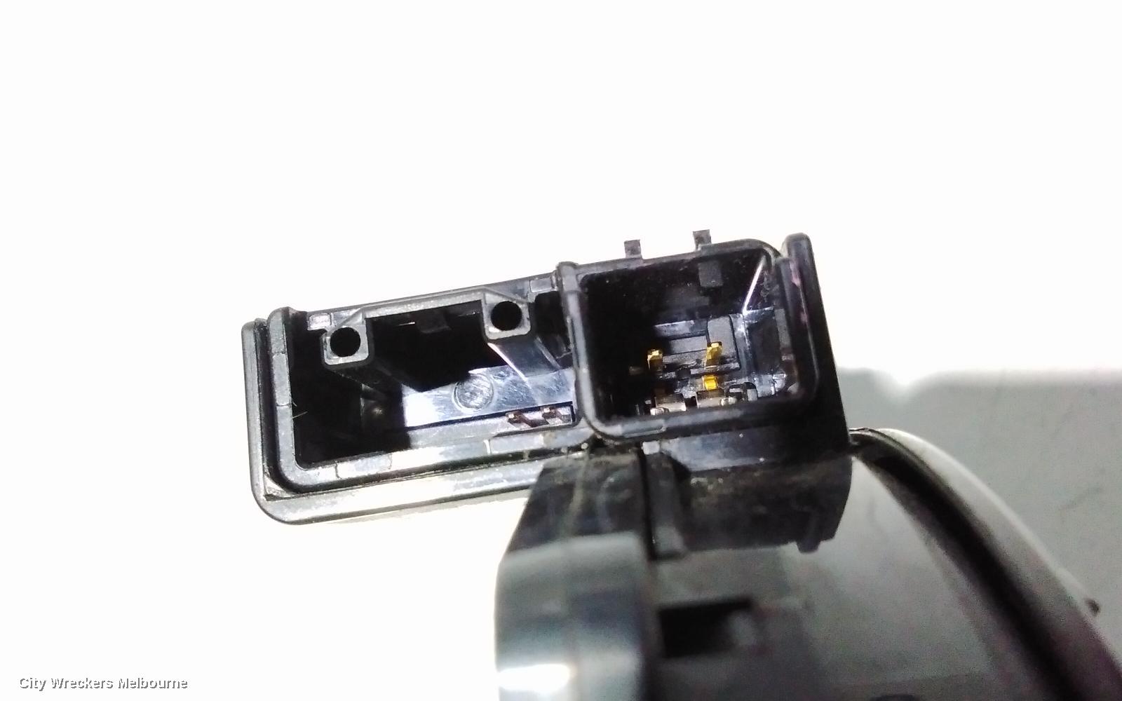 TOYOTA HIACE AIRBAG MODULE/SENSOR, CLOCKSPRING, TRH/KDH, 03/2005 - 01/2014
