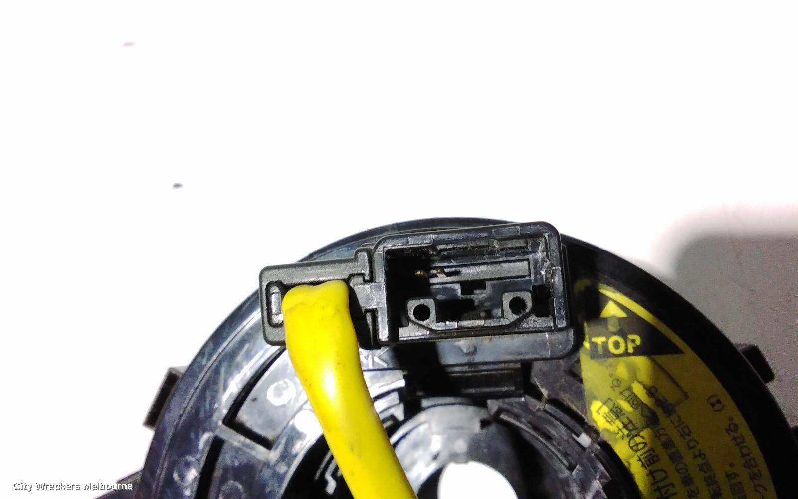 TOYOTA HIACE AIRBAG MODULE/SENSOR, CLOCKSPRING, TRH/KDH, 03/2005 - 01/2014