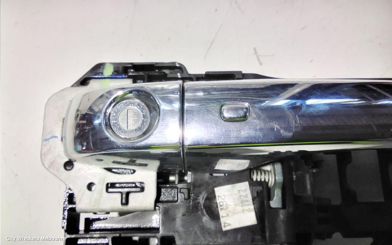 DODGE JOURNEY DOOR HANDLE, RH FRONT, OUTER, CHROME, JC, 08/2011 - 12/2016