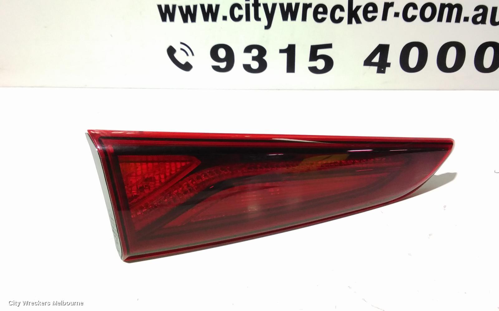 HYUNDAI KONA REAR GARNISH, TAILGATE LAMP (LH SIDE), LED TYPE, OS, 09/2017 - 10/2020