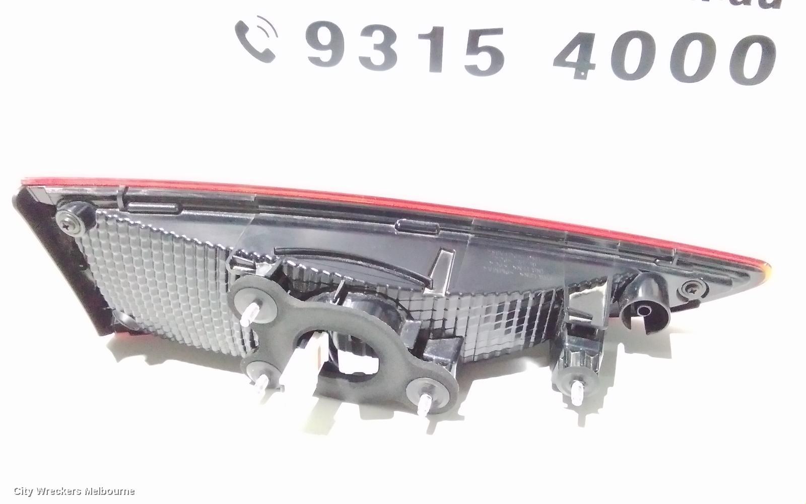 HYUNDAI KONA REAR GARNISH, TAILGATE LAMP (RH SIDE), LED TYPE, OS, 11/2020 ONWARDS