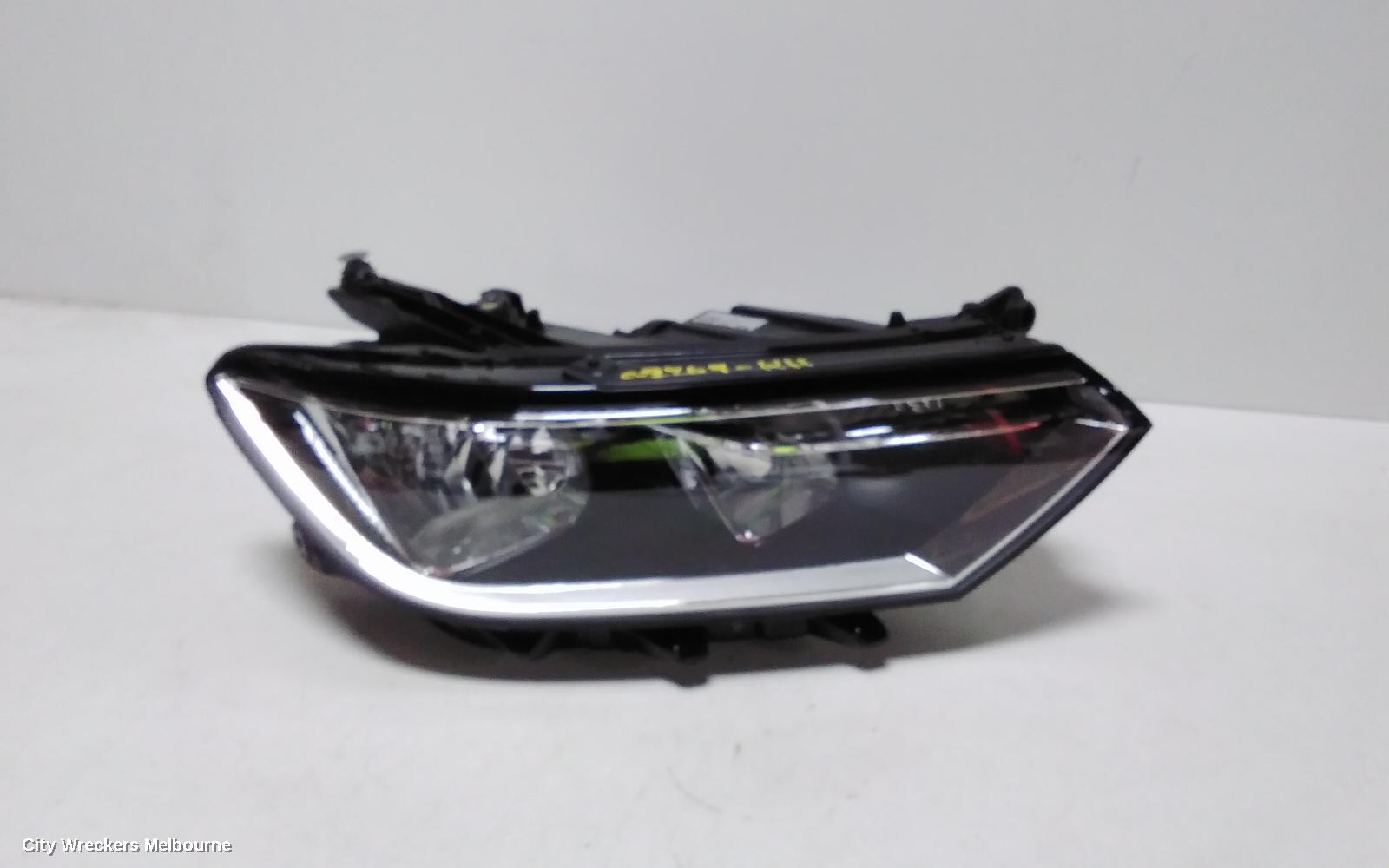 VOLKSWAGEN PASSAT RIGHT HEADLAMP, B8/MK7, HALOGEN TYPE, 06/2015 - 10/2019