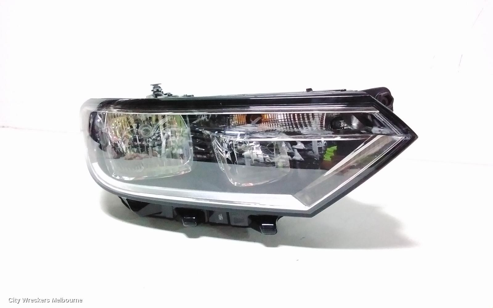 VOLKSWAGEN PASSAT RIGHT HEADLAMP, B8/MK7, HALOGEN TYPE, 06/2015 - 10/2019