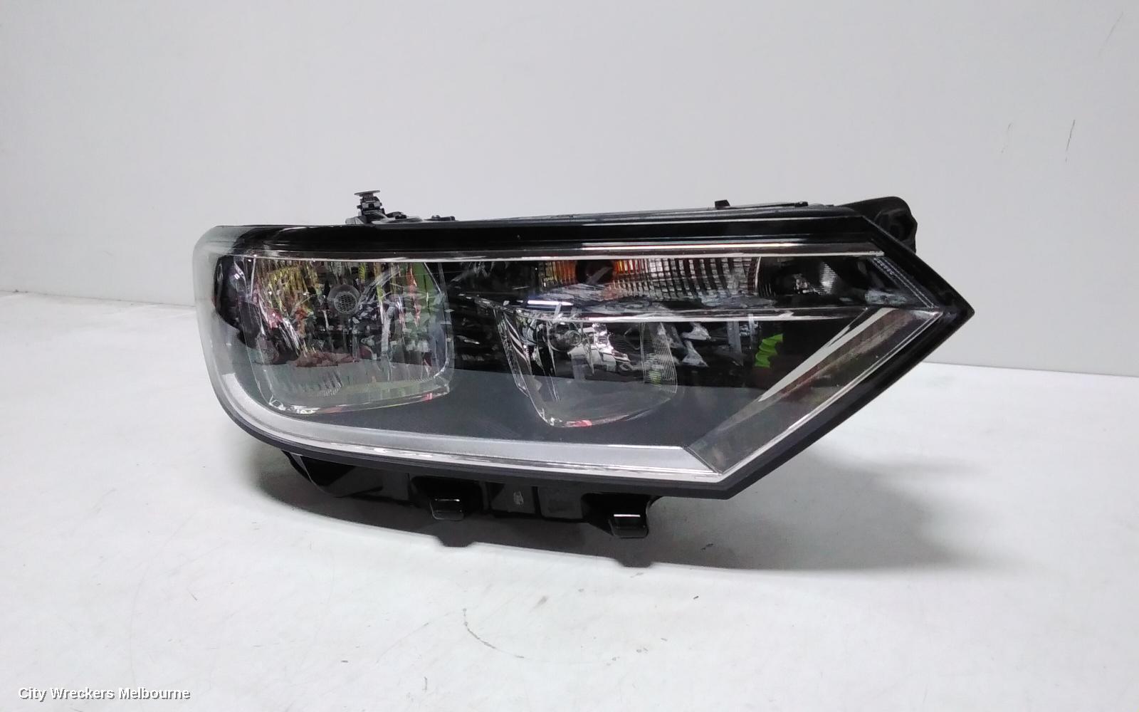 VOLKSWAGEN PASSAT RIGHT HEADLAMP, B8/MK7, HALOGEN TYPE, 06/2015 - 10/2019