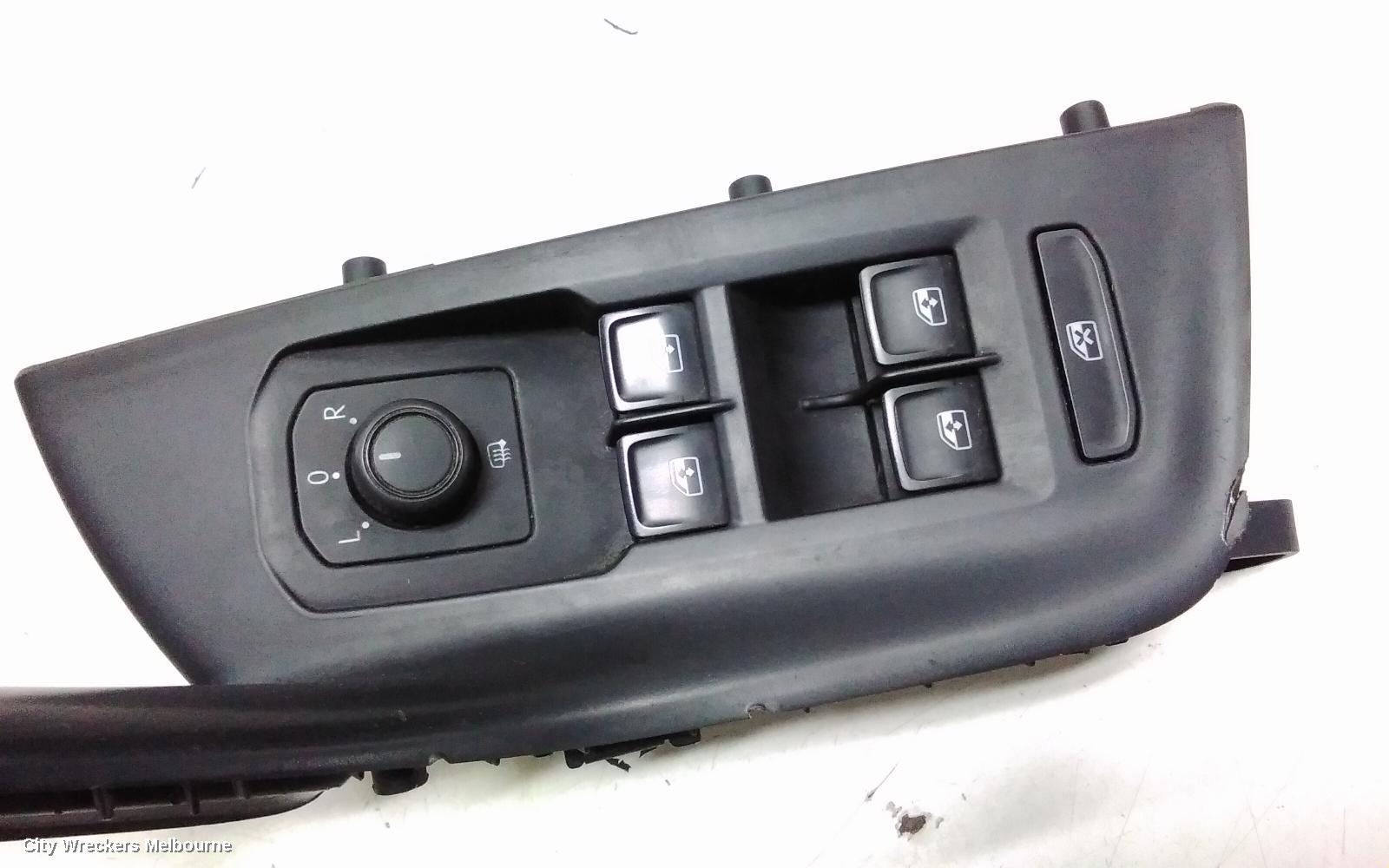 VOLKSWAGEN PASSAT PWR DR WIND SWITCH, RH FRONT (MASTER SWITCH), NON POWER FOLD TYPE, B8/MK7, 06/2015 ONWARDS