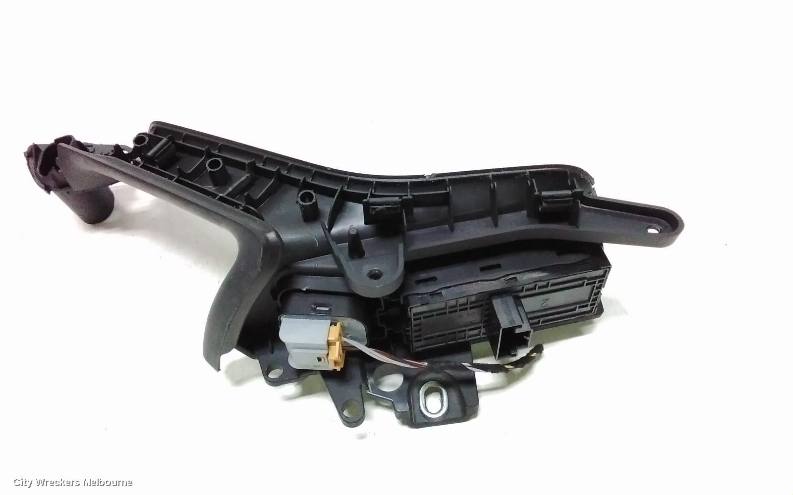 VOLKSWAGEN PASSAT PWR DR WIND SWITCH, RH FRONT (MASTER SWITCH), NON POWER FOLD TYPE, B8/MK7, 06/2015 ONWARDS
