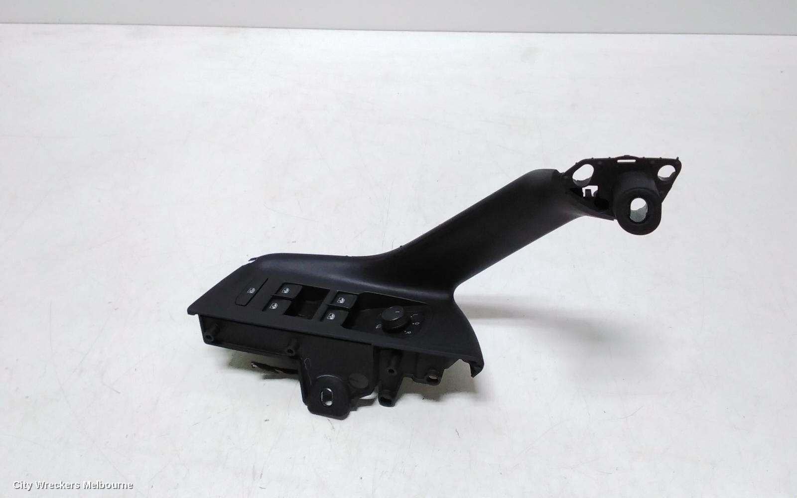 VOLKSWAGEN PASSAT PWR DR WIND SWITCH, RH FRONT (MASTER SWITCH), NON POWER FOLD TYPE, B8/MK7, 06/2015 ONWARDS