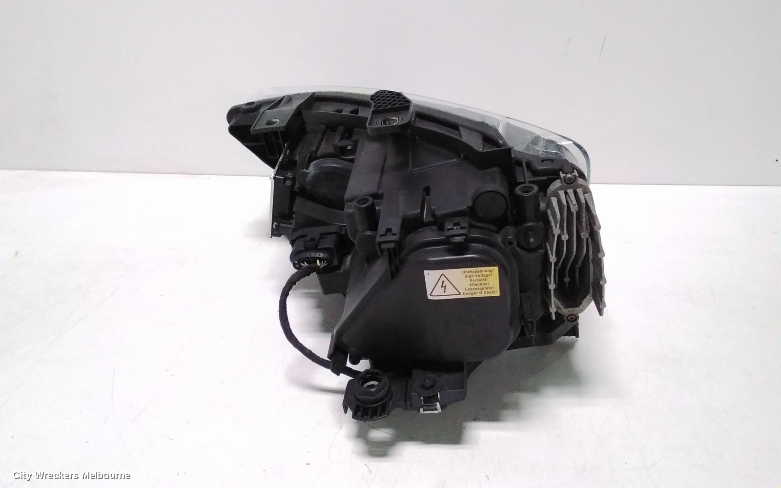 AUDI Q3 RIGHT HEADLAMP, 8U, Q3/RSQ3, XENON, NON ADAPTIVE TYPE, 03/2012 - 10/2014