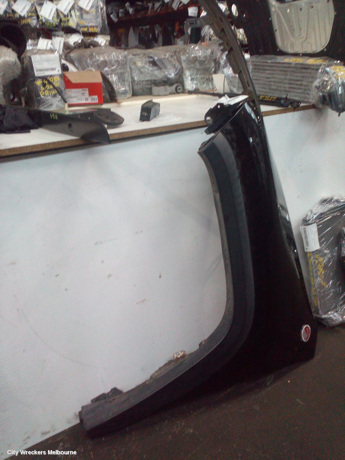 JEEP CHEROKEE LEFT GUARD, KL, 02/2014 - 03/2018