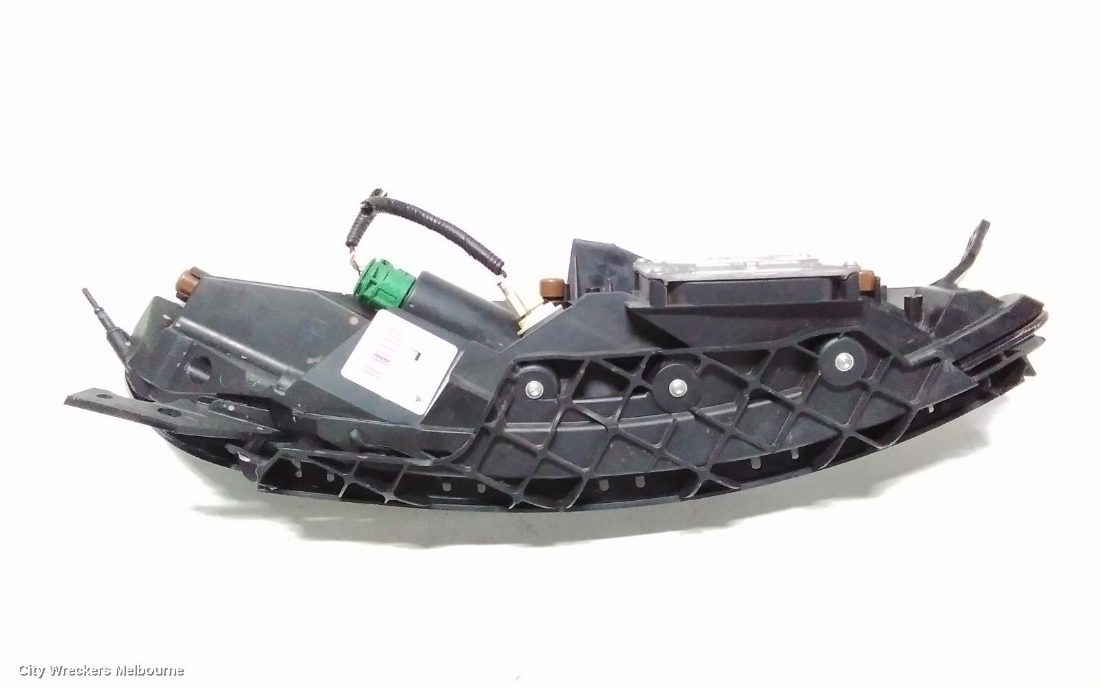JEEP CHEROKEE LEFT HEADLAMP, KL, XENON, W/ BLACK INSERT TYPE, 02/2014 - 03/2018