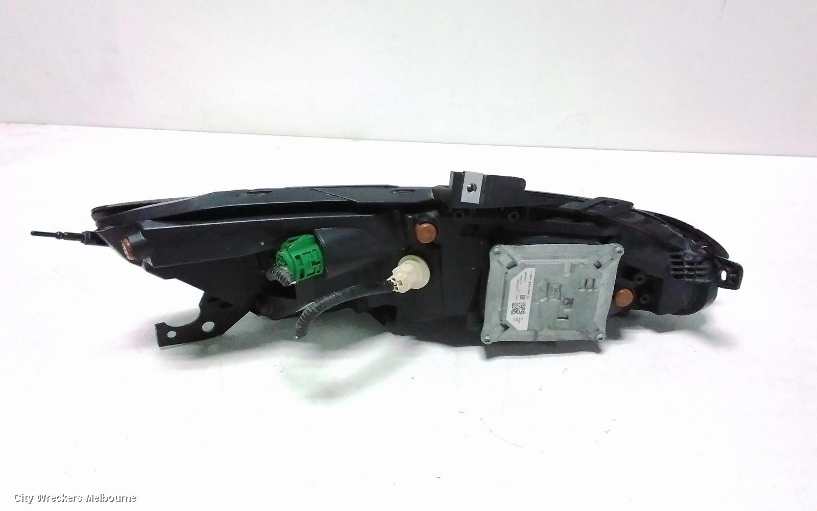 JEEP CHEROKEE LEFT HEADLAMP, KL, XENON, W/ BLACK INSERT TYPE, 02/2014 - 03/2018