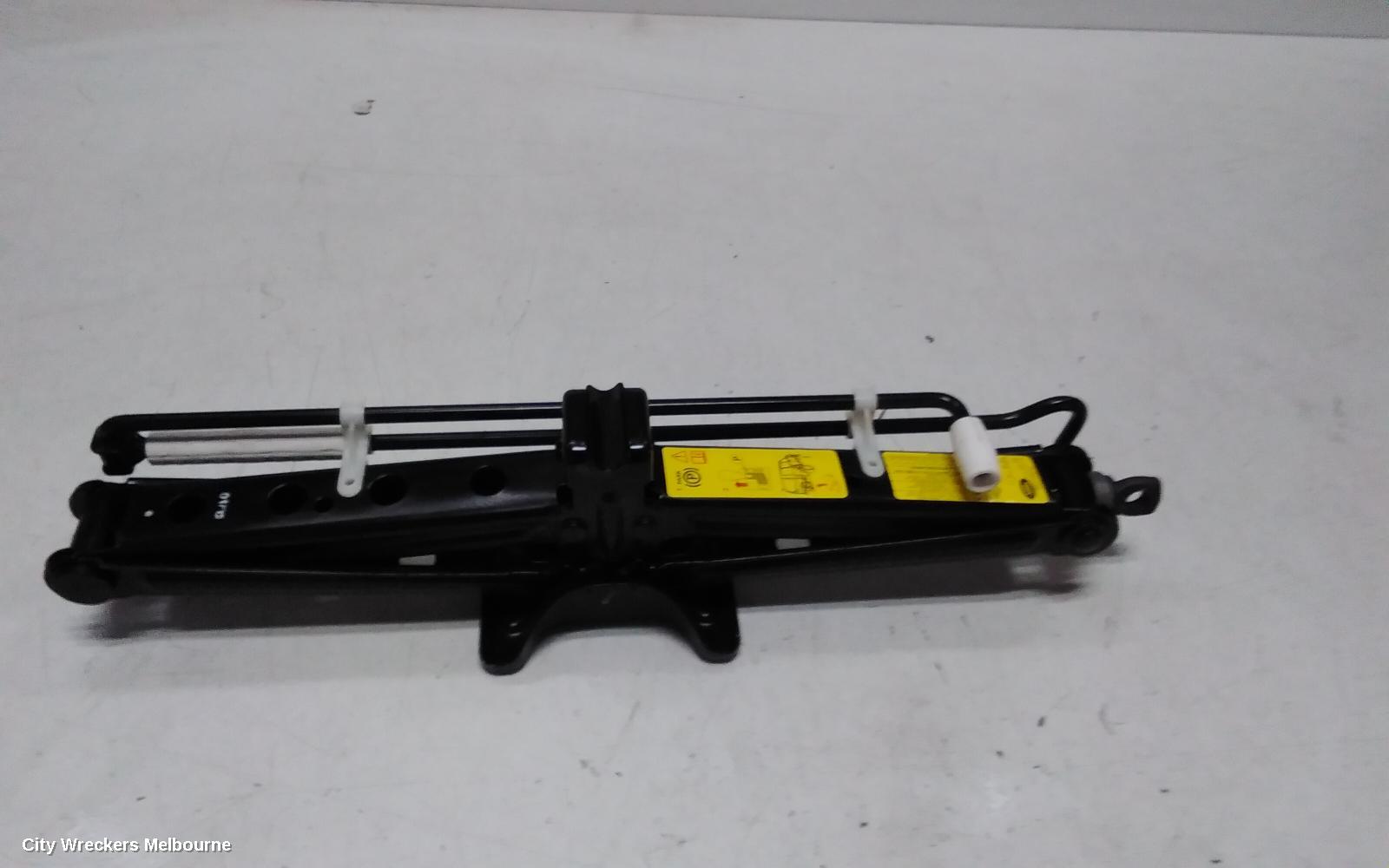 LAND ROVER RANGEROVER SPORT JACK/TOOL KIT, L494, 12/2013 - 04/2022