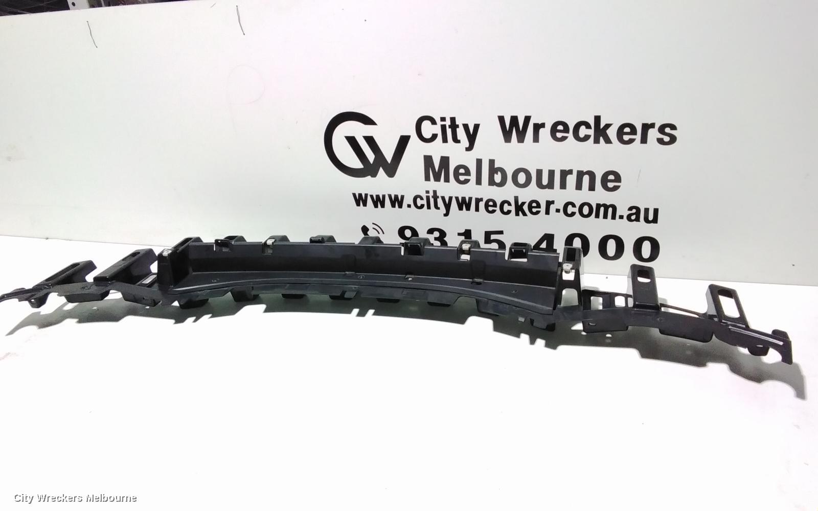LAND ROVER RANGEROVER SPORT F/BAR REINFORC/BRACK, ENERGY ABSORBER, L494, 06/2013 - 10/2017