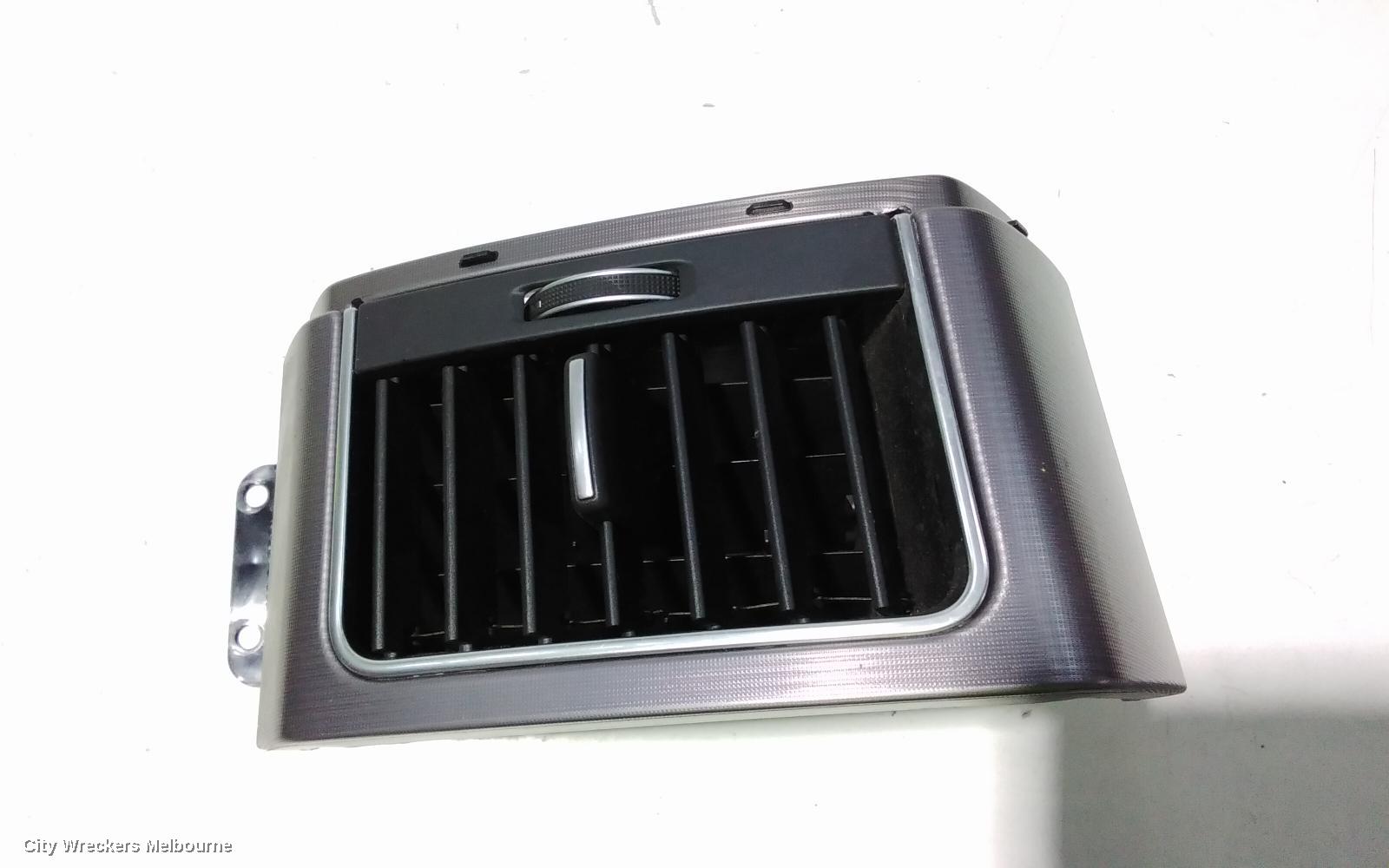 LAND ROVER RANGEROVER SPORT, L494, 12/2013 - 04/2022, RH AIRVENT: 103767