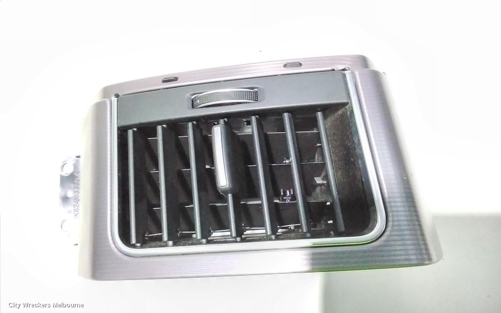 LAND ROVER RANGEROVER SPORT, L494, 12/2013 - 04/2022, RH AIRVENT: 103767