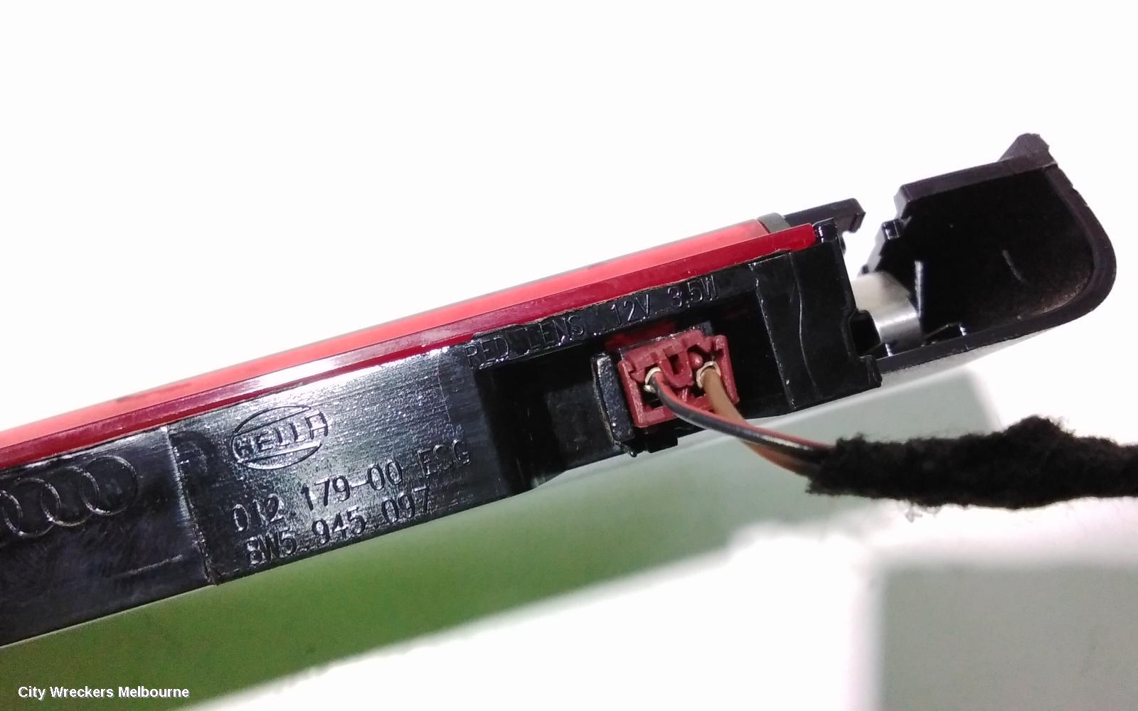 AUDI A4 HIGH LEVEL STOPLIGHT, B9 8W, 10/2015 - 01/2025