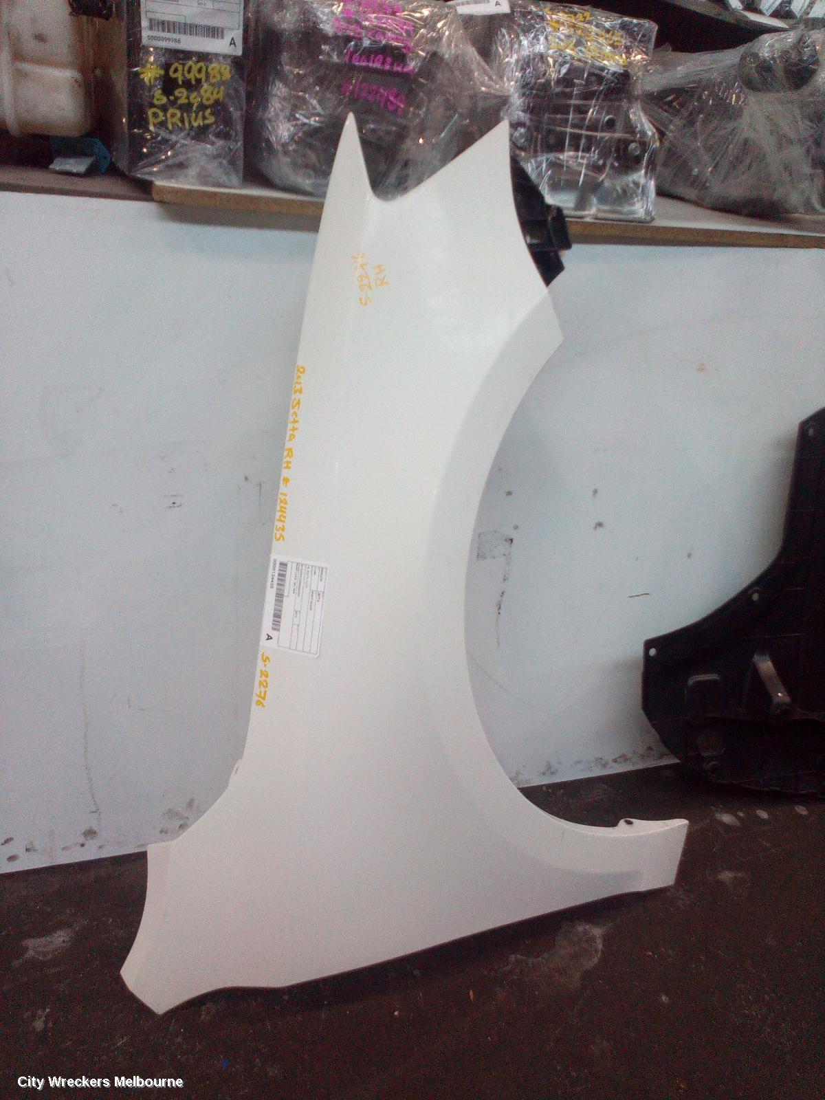 VOLKSWAGEN JETTA RIGHT GUARD, 1B, 02/2011 - 12/2017