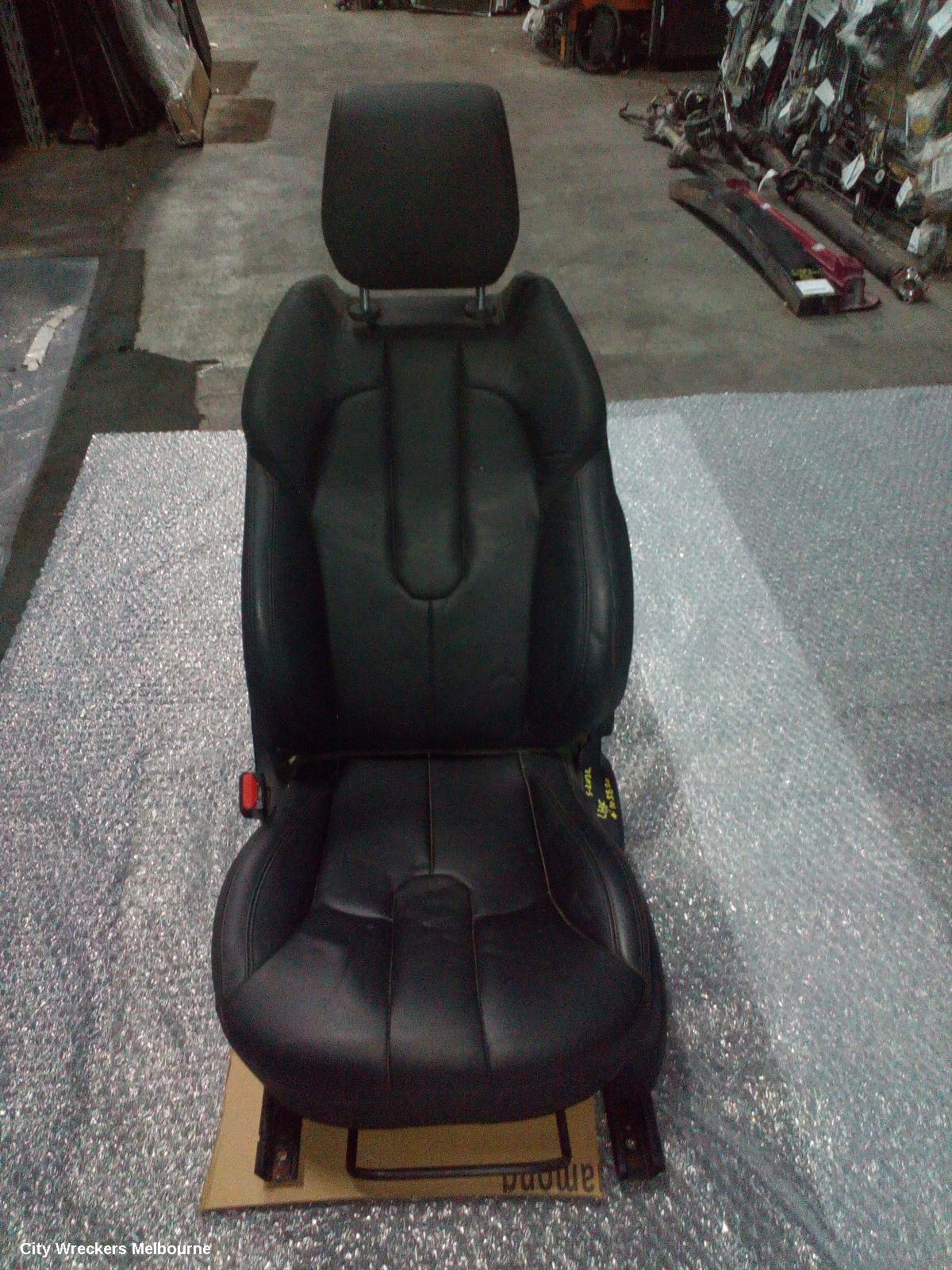 LAND ROVER RANGEROVER EVOQUE FRONT SEAT, LH FRONT, 5DR WAGON, LEATHER, GREY, L538, 11/2011 - 01/2019
