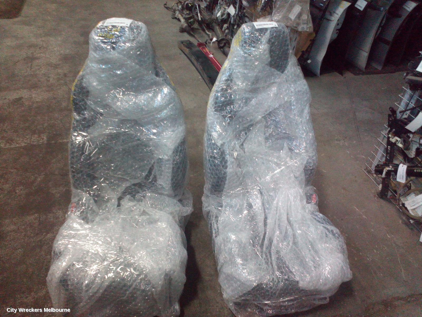 LAND ROVER RANGEROVER EVOQUE FRONT SEAT, RH FRONT, 5DR WAGON, LEATHER, GREY, L538, 11/2011 - 01/2019