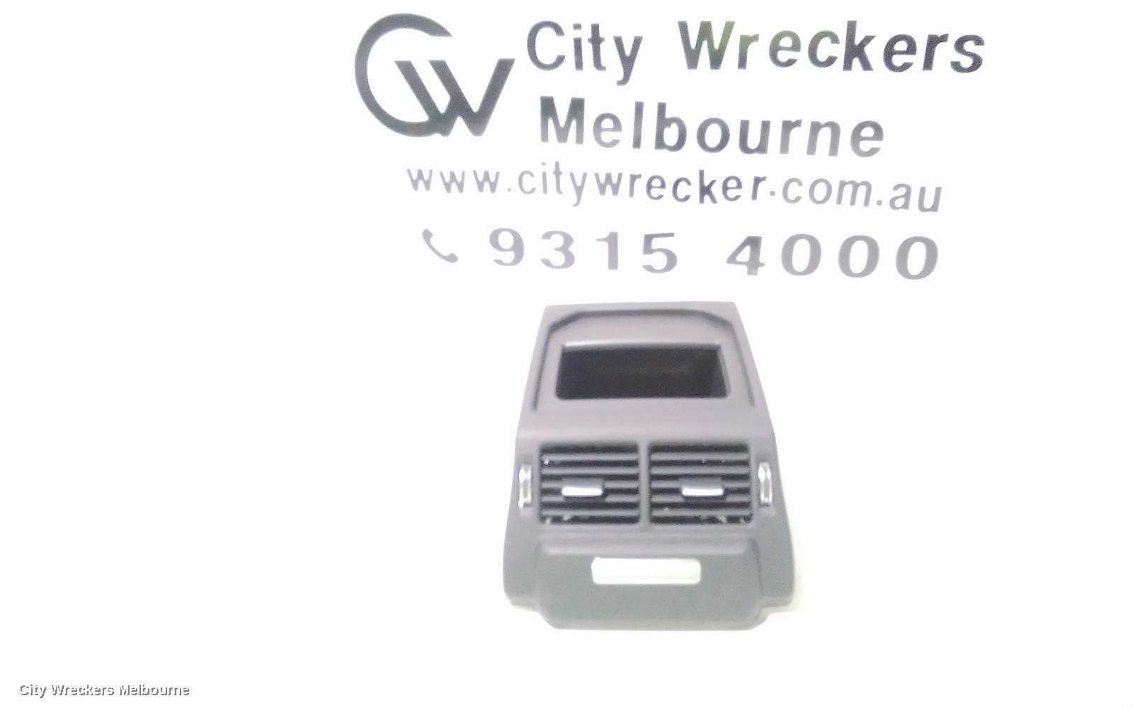 LAND ROVER RANGEROVER EVOQUE, L538, 11/2011 - 01/2019, CENTRE AIRVENT: 103826