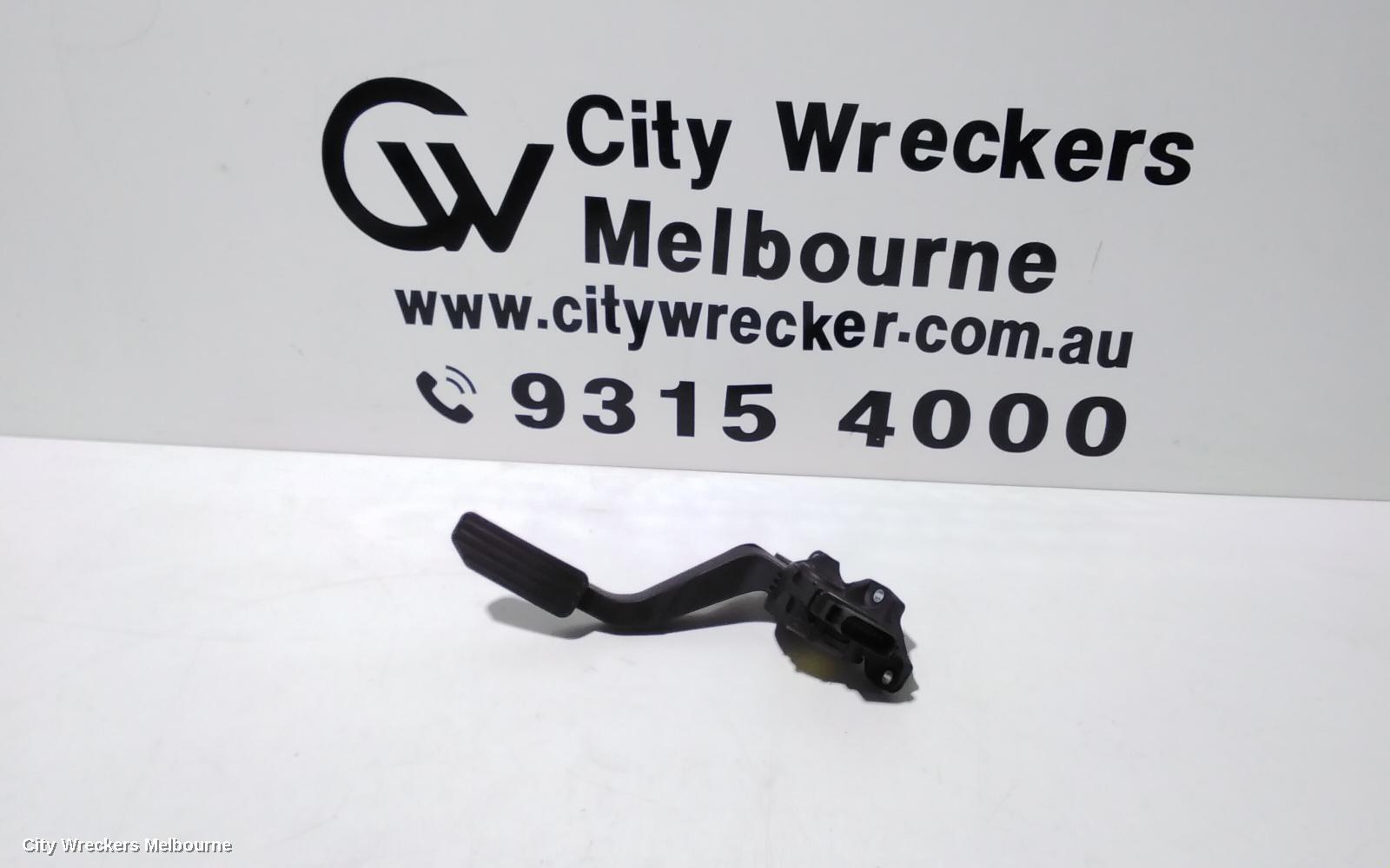 LAND ROVER RANGEROVER EVOQUE PEDAL ASSEMBLY, L538, AUTO T/M, DIESEL, 2.0, ACCELERATOR PEDAL, 09/2015 - 01/2019