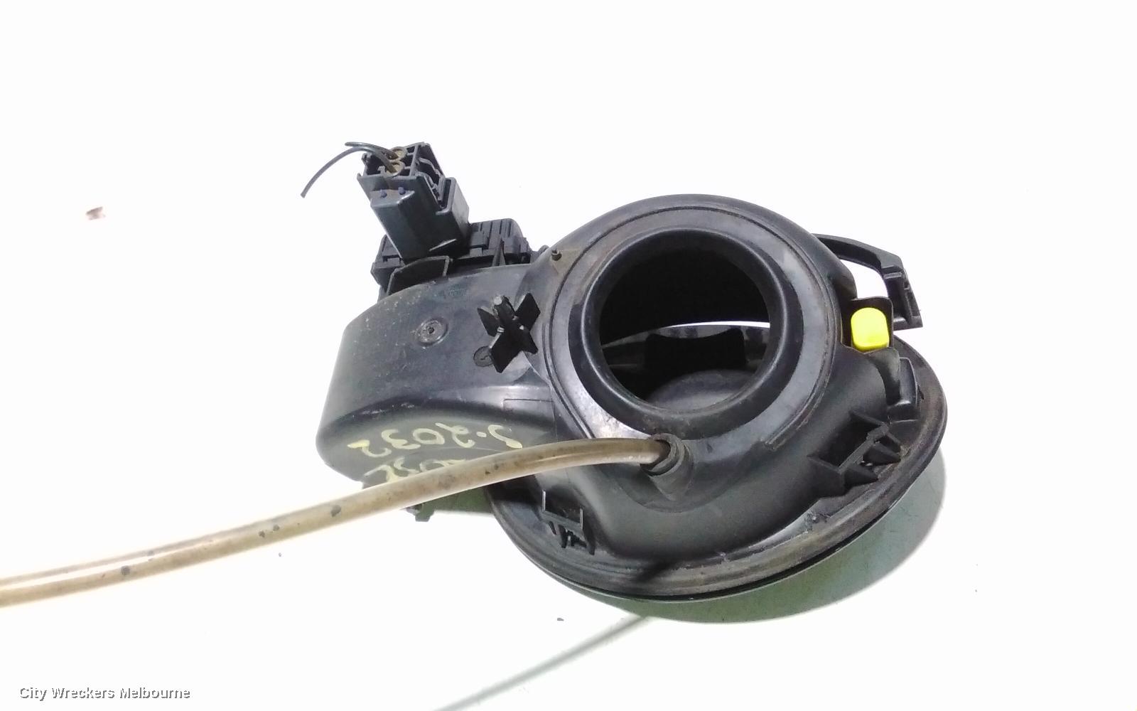 LAND ROVER RANGEROVER EVOQUE FUEL DOOR / FILLER, L538, FUEL DOOR, DIESEL, 2.2, 11/2011 - 08/2015