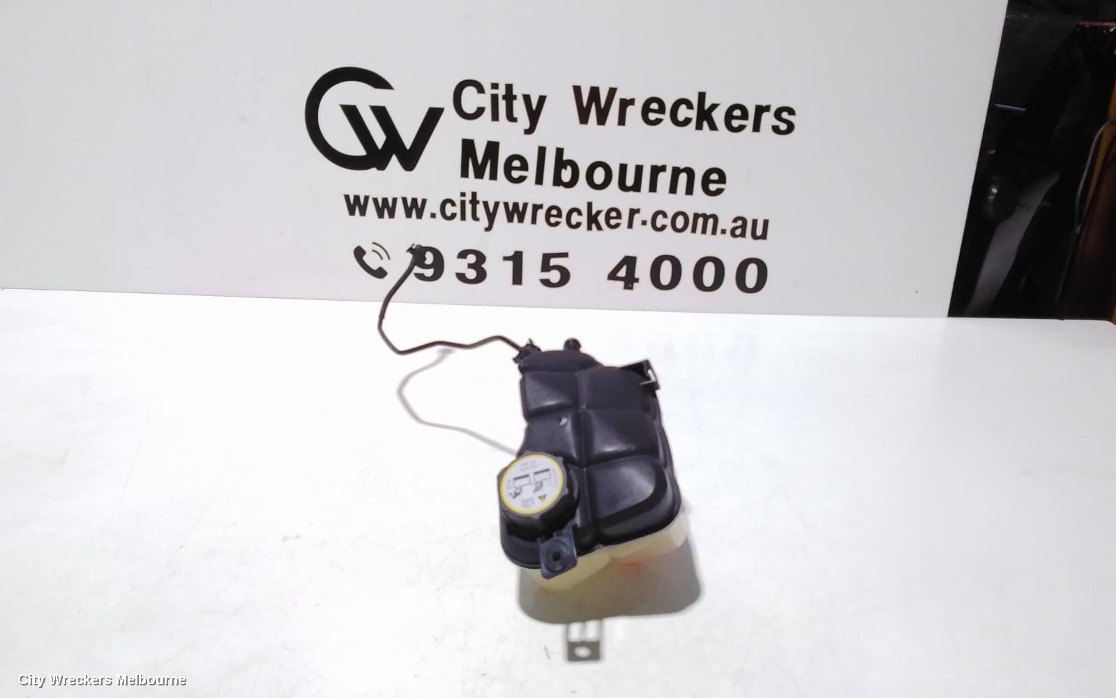 LAND ROVER RANGEROVER EVOQUE OVERFLOW BOTTLE, L538, 11/2011 - 01/2019