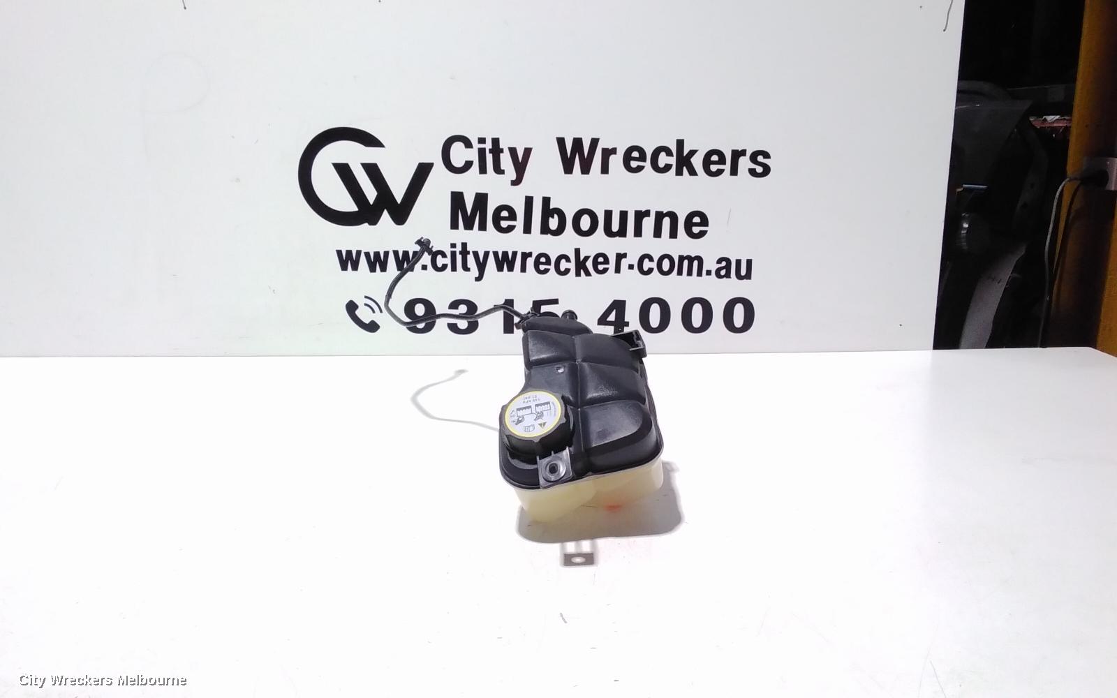 LAND ROVER RANGEROVER EVOQUE OVERFLOW BOTTLE, L538, 11/2011 - 01/2019