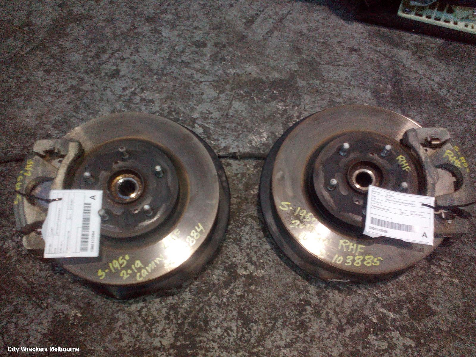 TOYOTA CAMRY RIGHT FRONT HUB ASSEMBLY, XV70, NON HYBRID TYPE, 09/2017 ONWARDS
